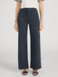 Pant on model front crop 