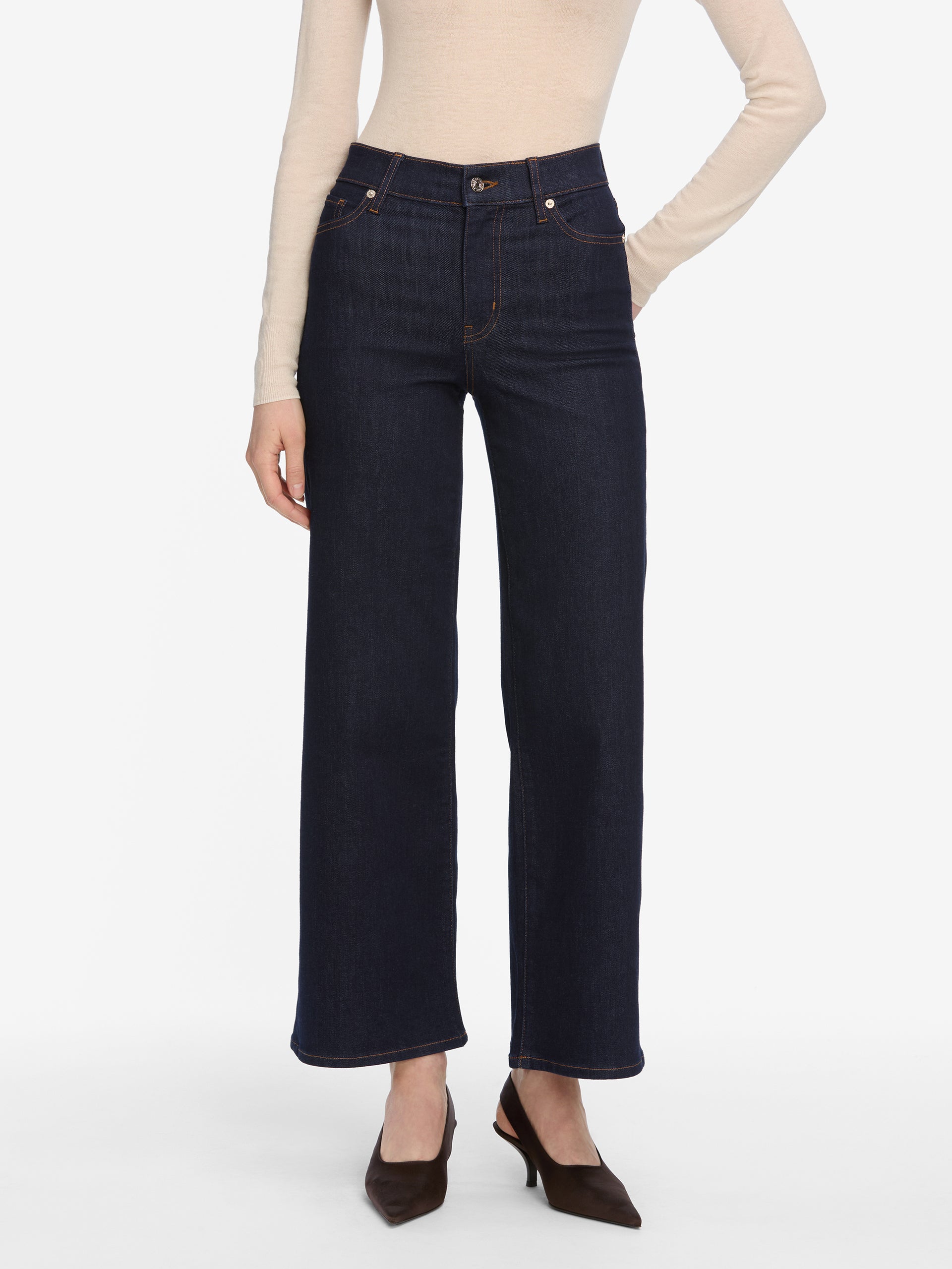 jeans front image alt:hover primary image override