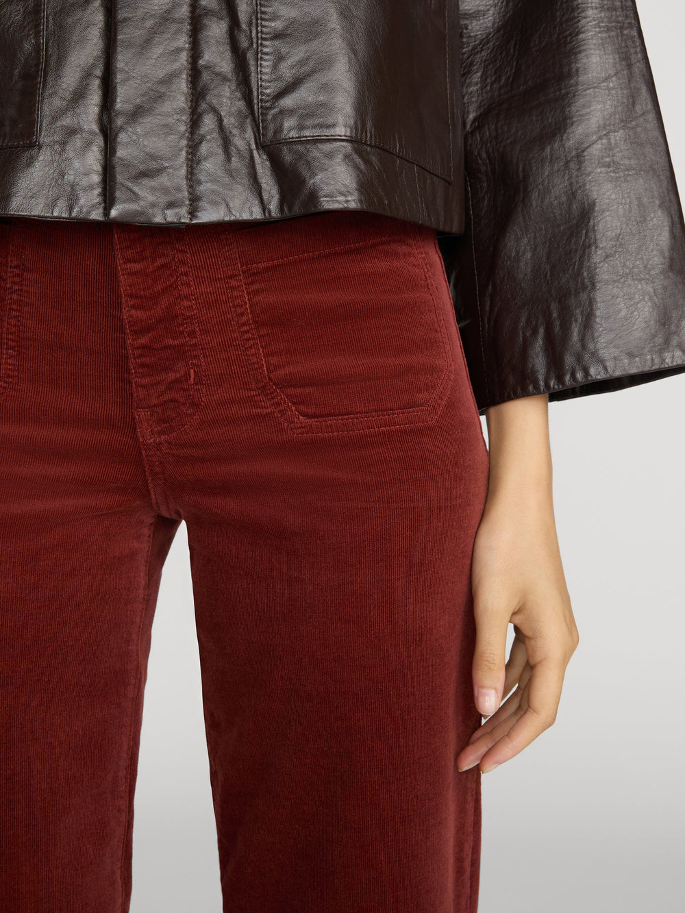pant-detail-image