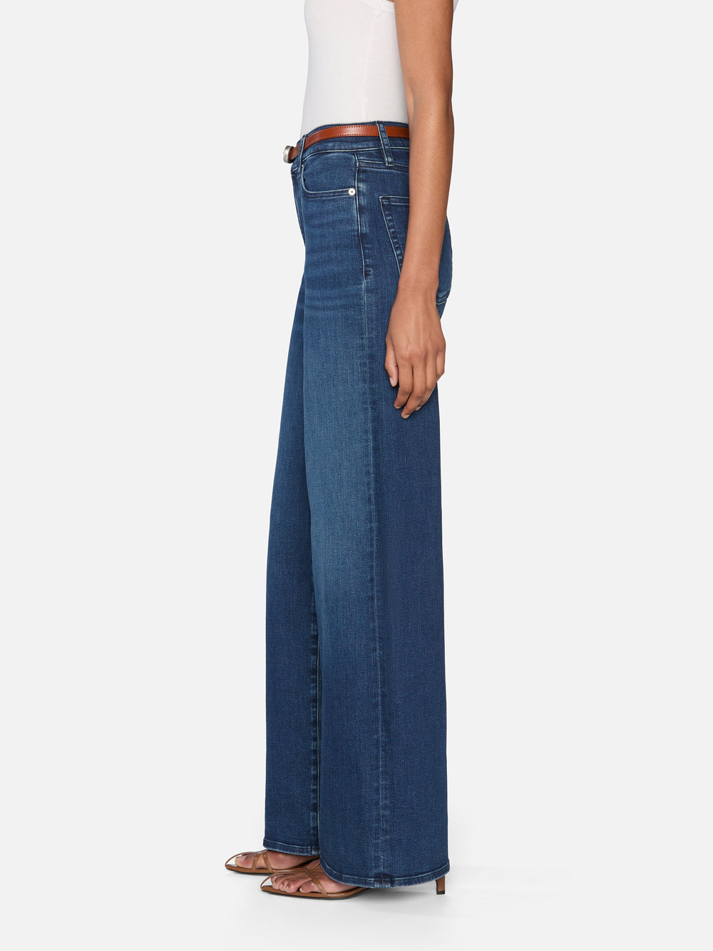 jeans side image alt:fit2