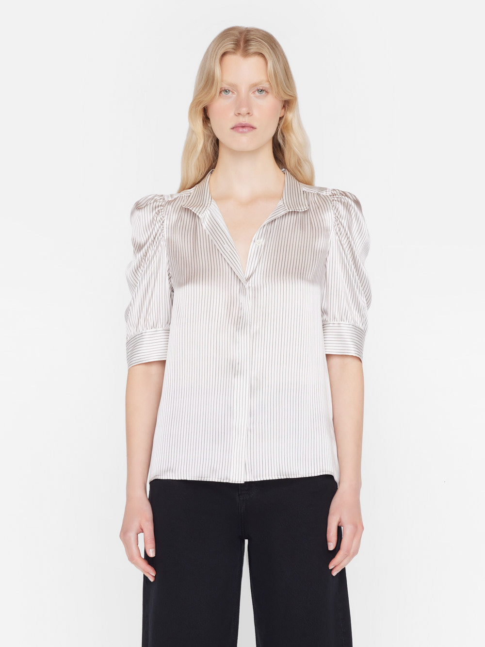 Gillian Top in Bone Multi – FRAME