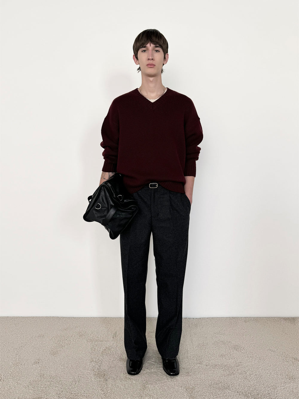 sweater lookbook image alt:hover