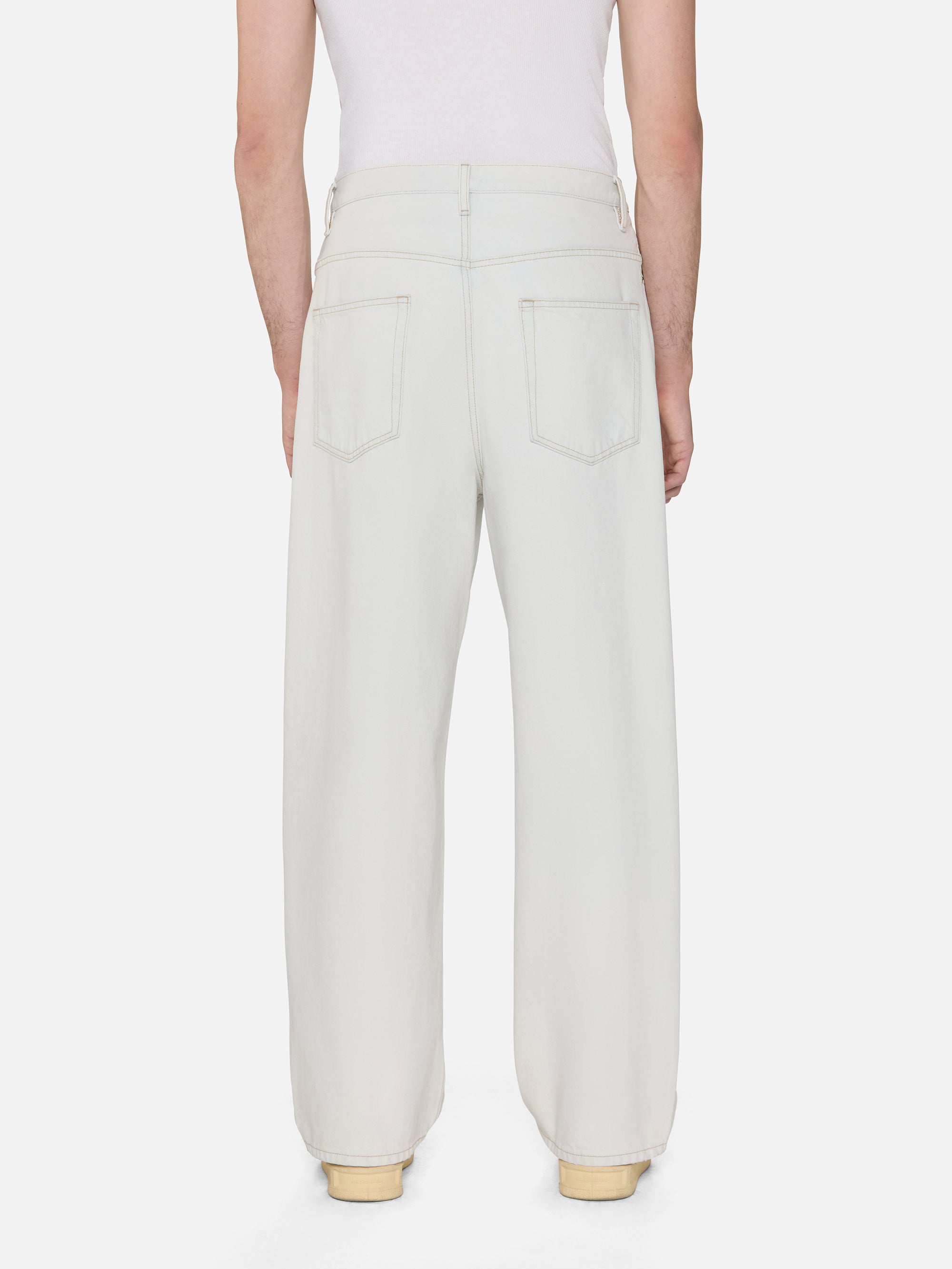 BAGGY JEAN BLEACH OUT