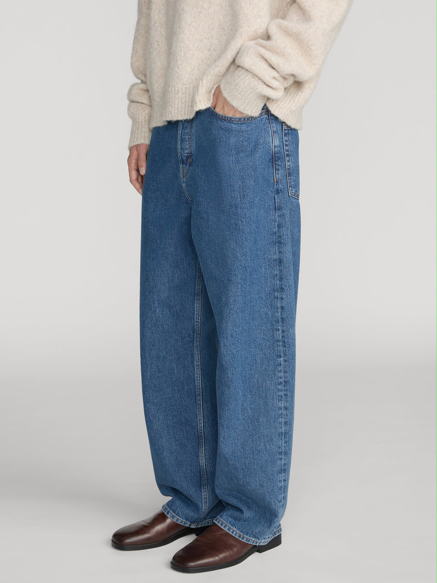 jeans-side-image
