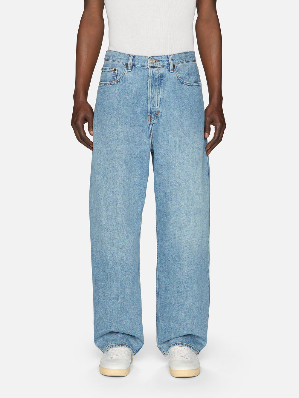 jeans front image alt:hover primary image override