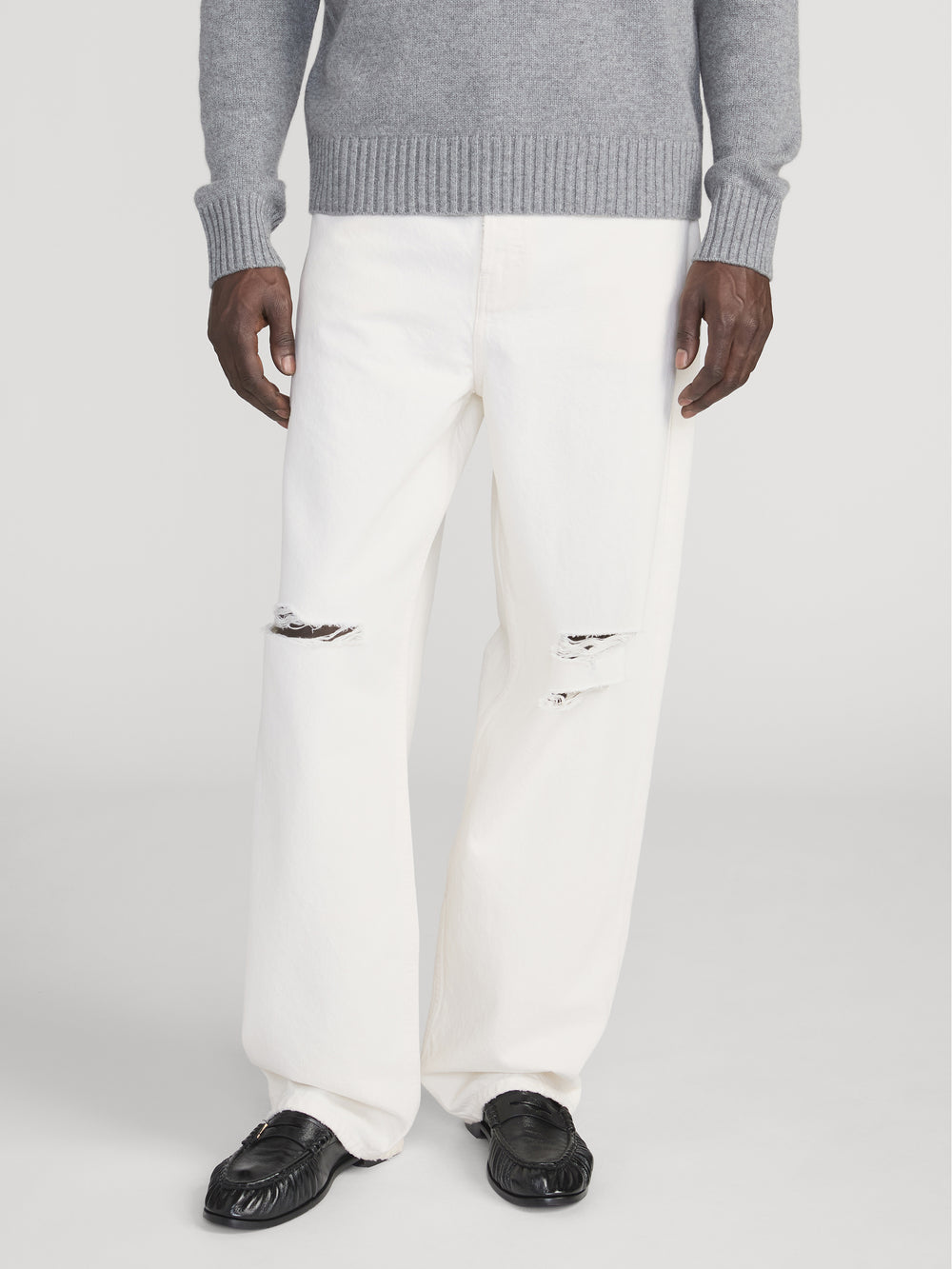 Baggy Jean -- Off White Destructed