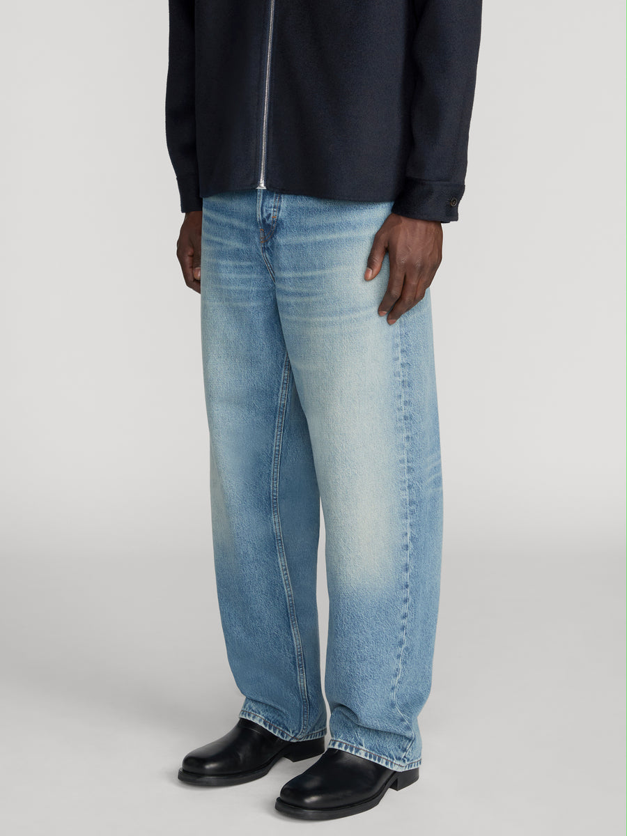 jeans-side-image