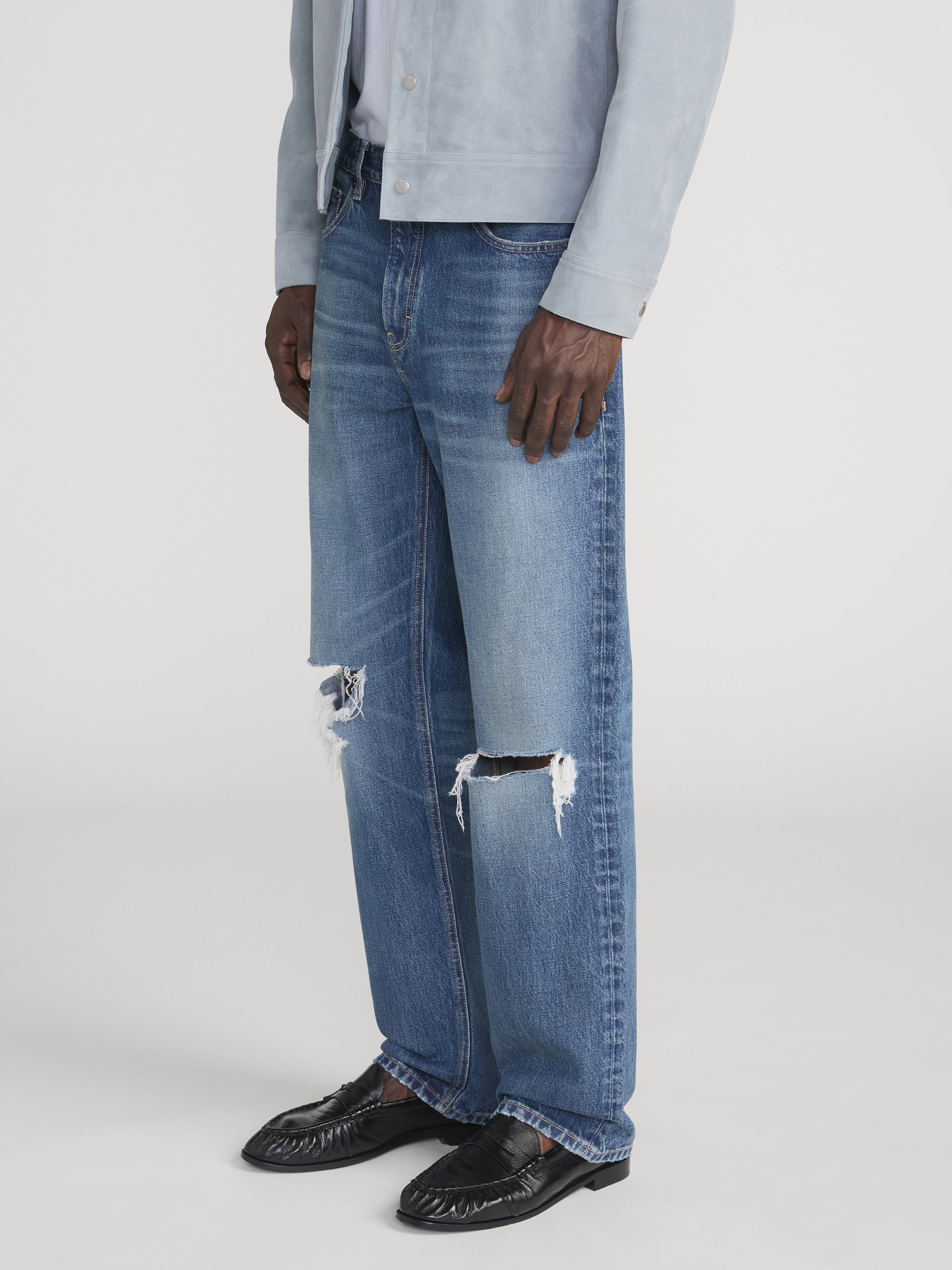 Jean On Model Side 