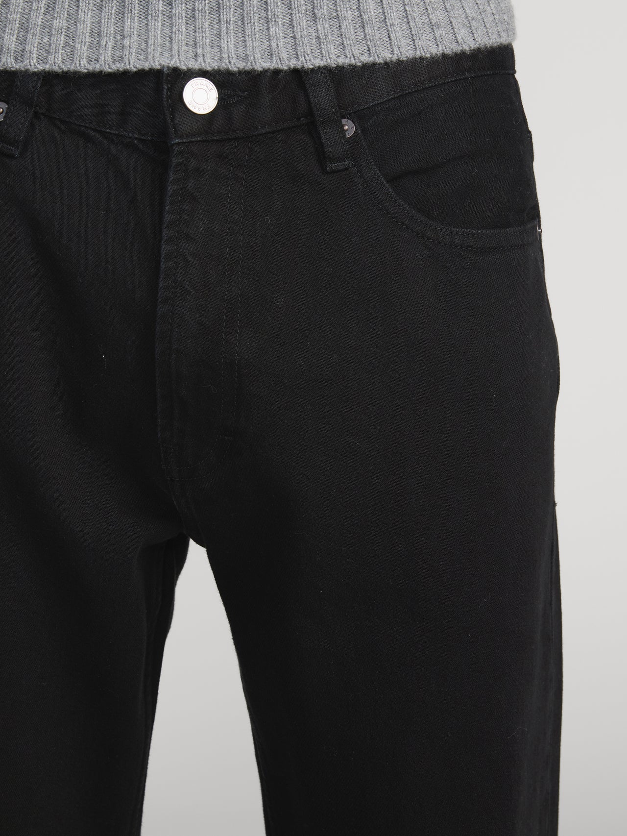 Jean On Model Detail 