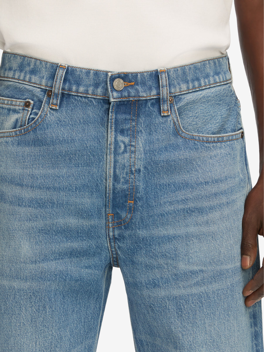 jeans front detail image alt:fit1