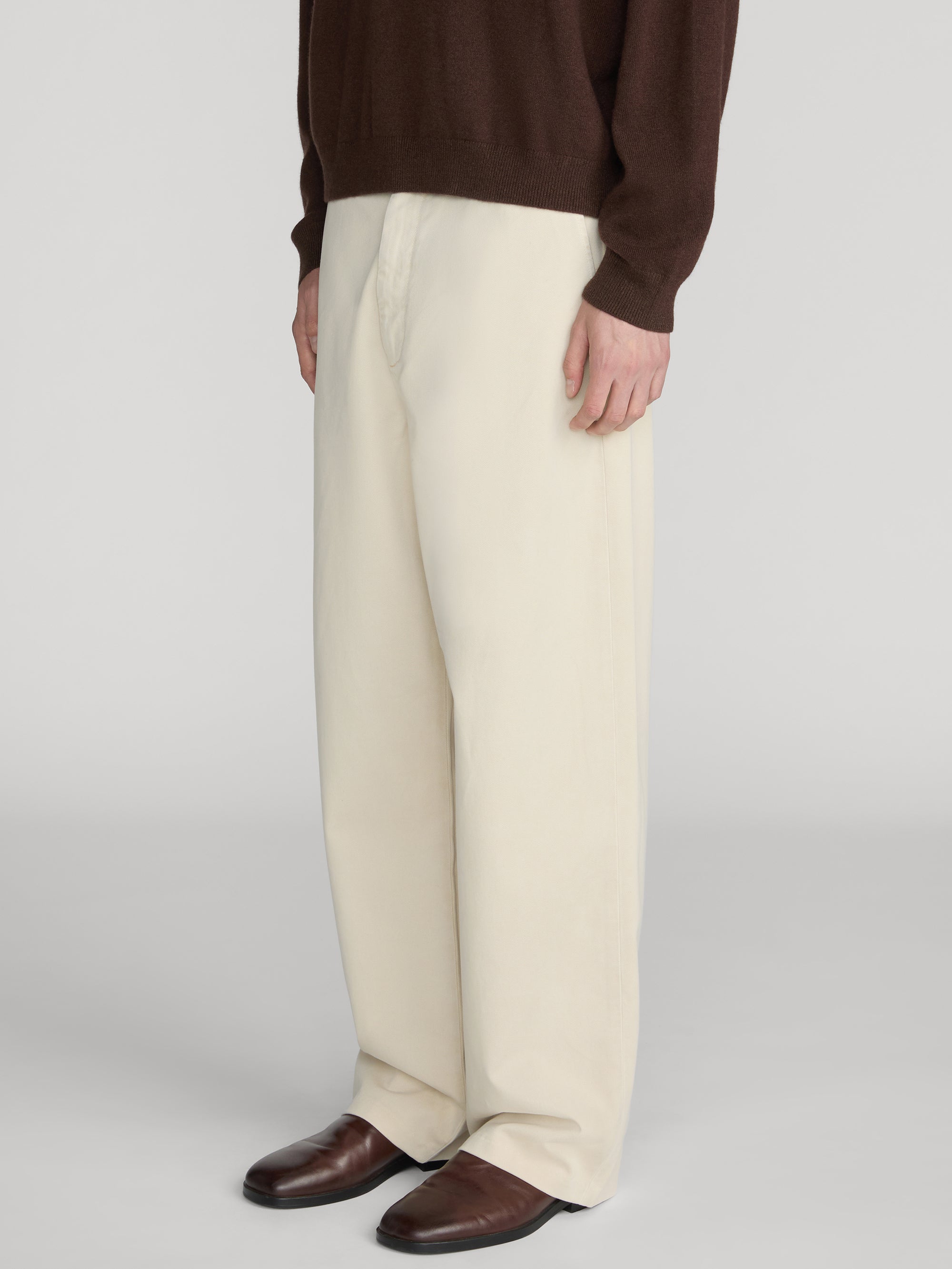 jeans-side-image
