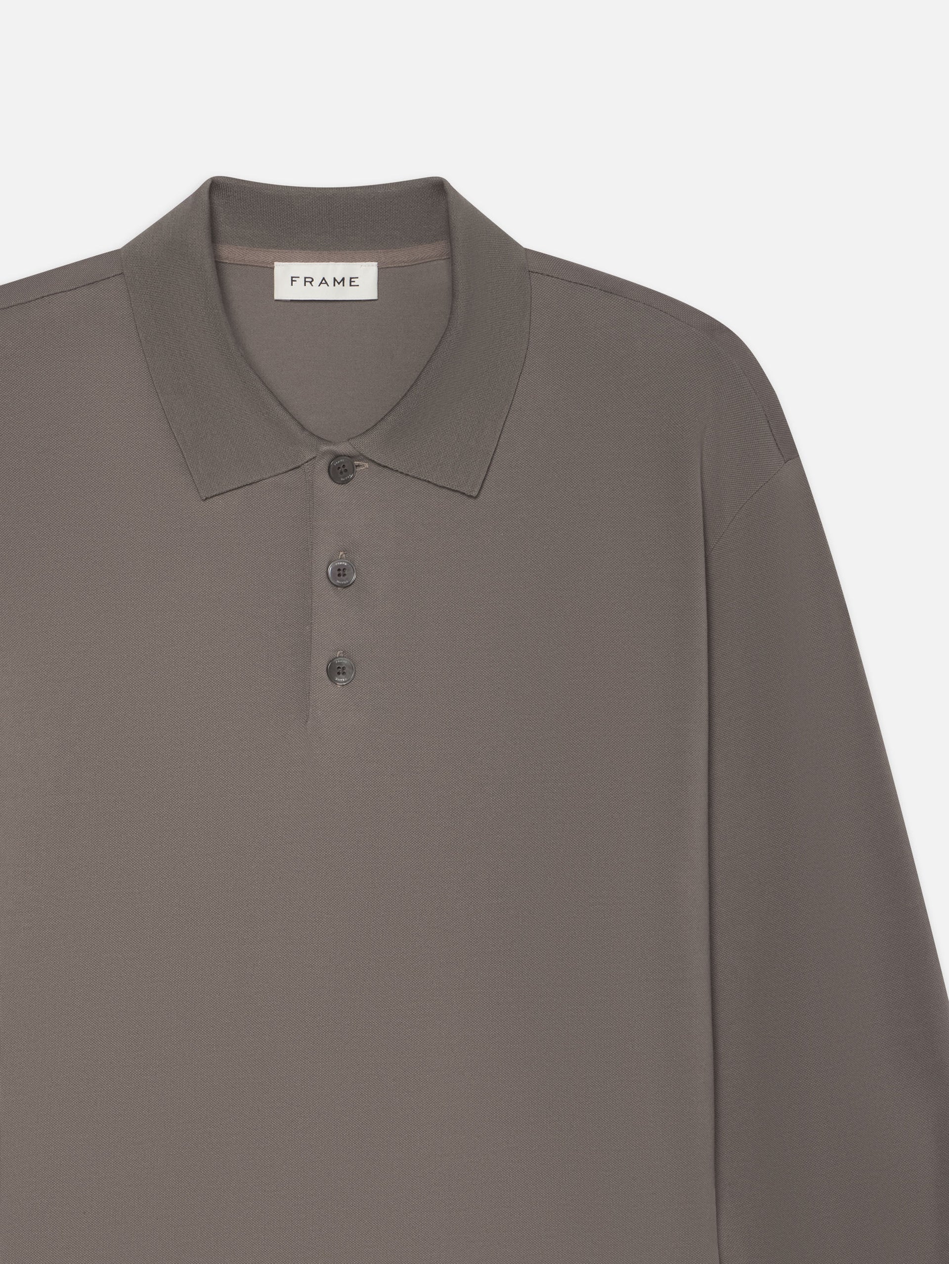 polo front detail packshot image alt:size alt:fit1