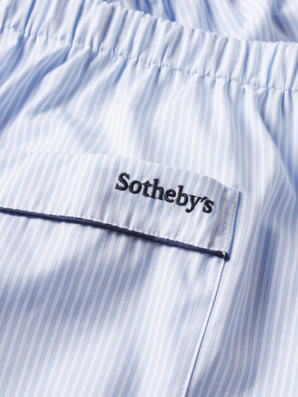 pants texture detail image alt:size