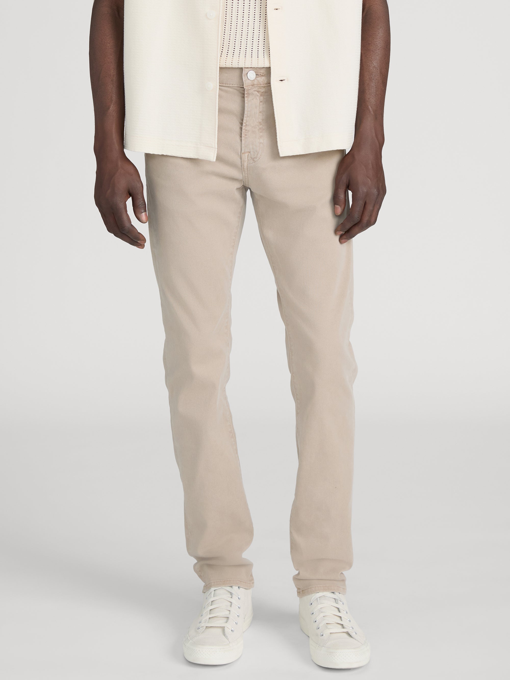 L'Homme Slim Brushed Twill -- Dusty Beige