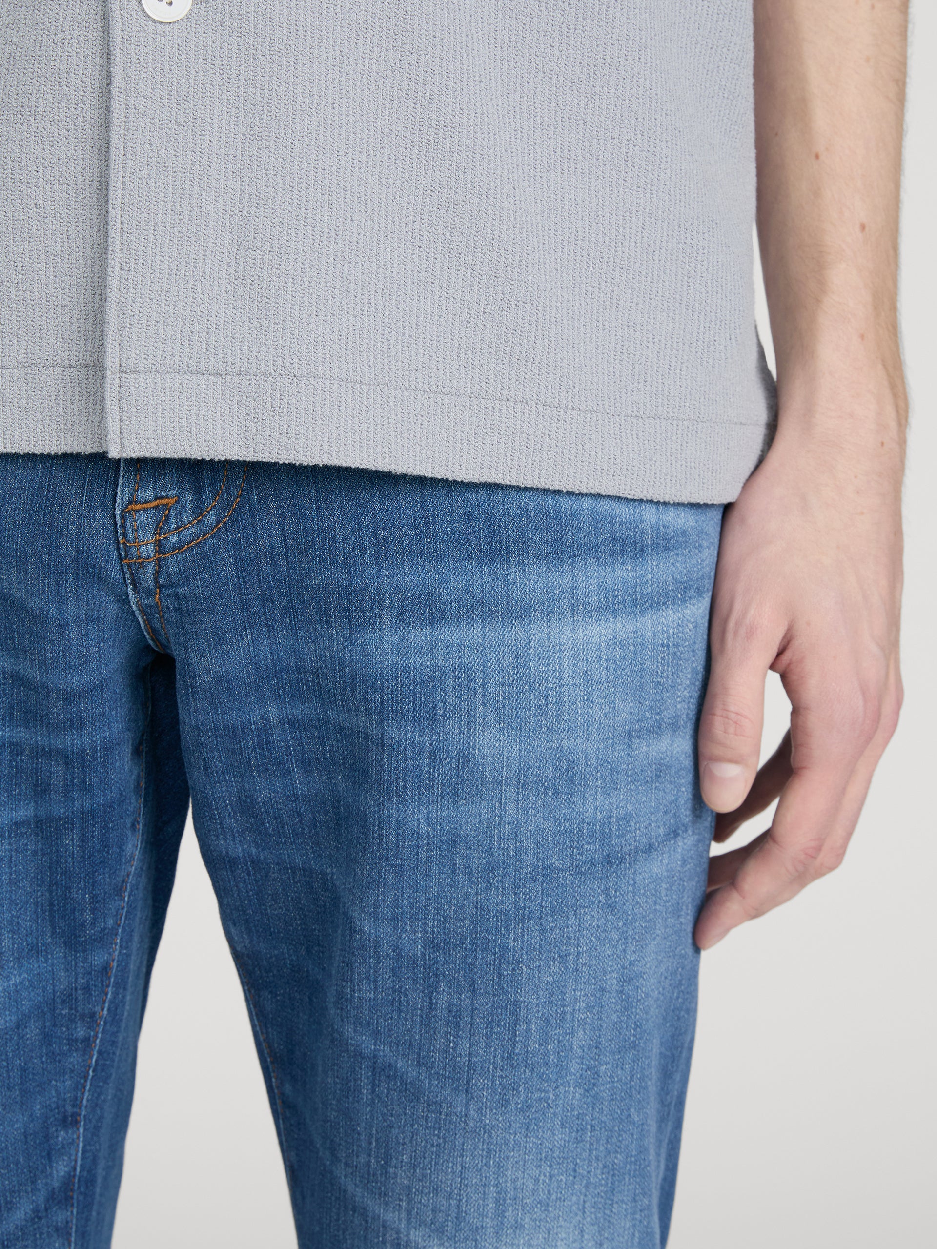 jeans-front-detail-image