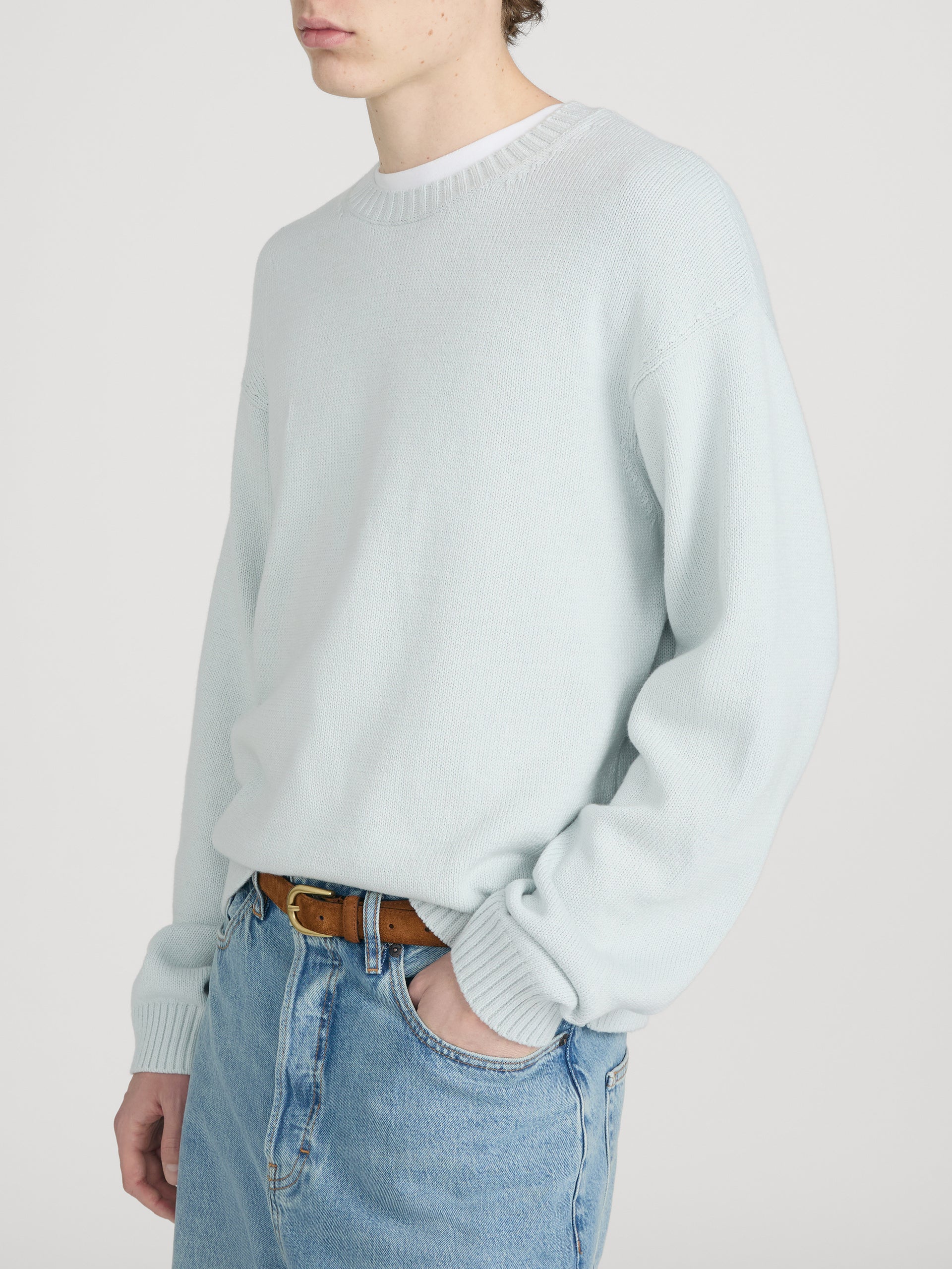 sweater-side-image