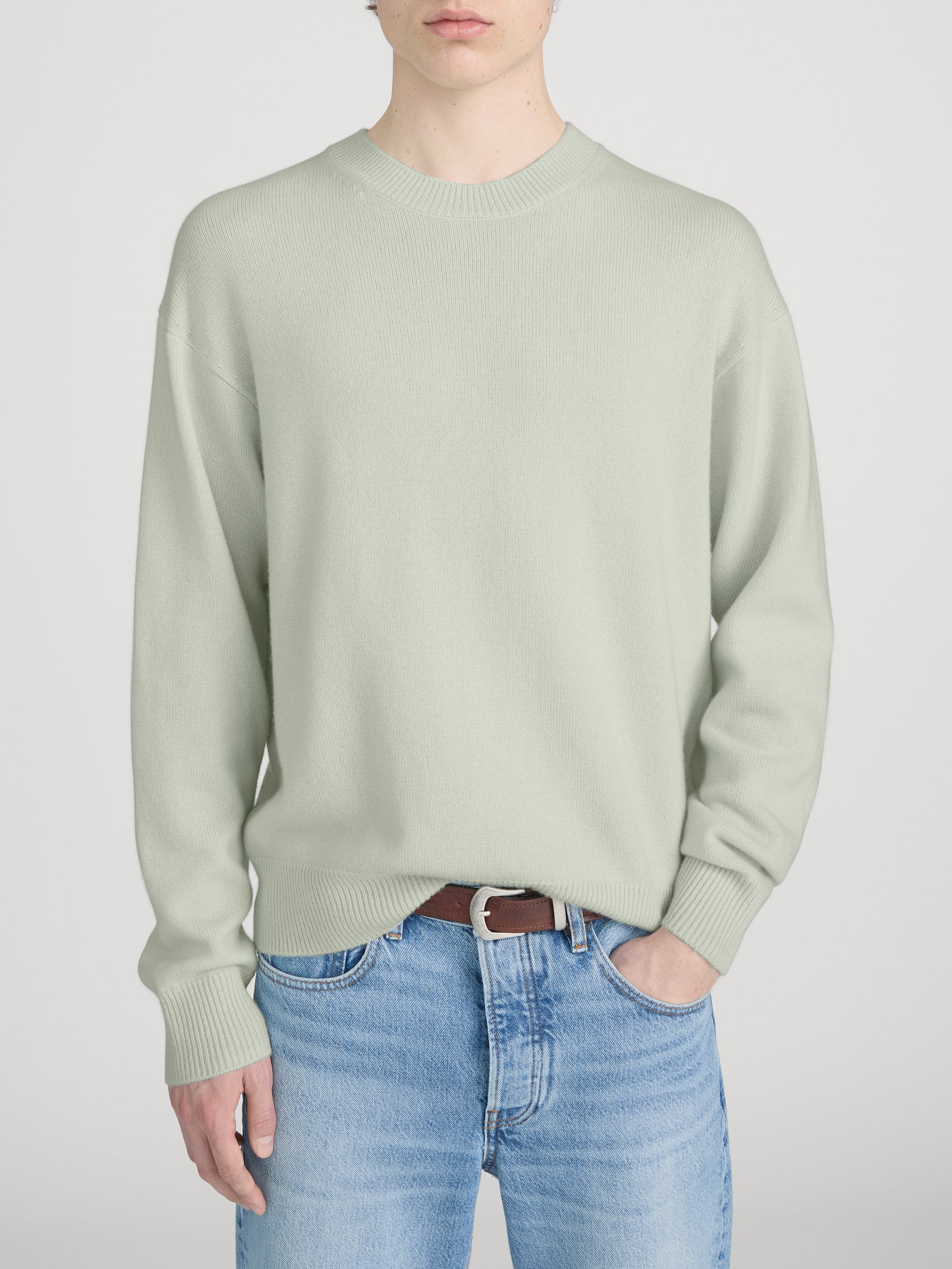 Lightweight Cashmere Crewneck -- Pale Green