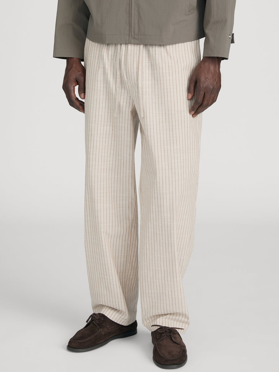 pant-side-image