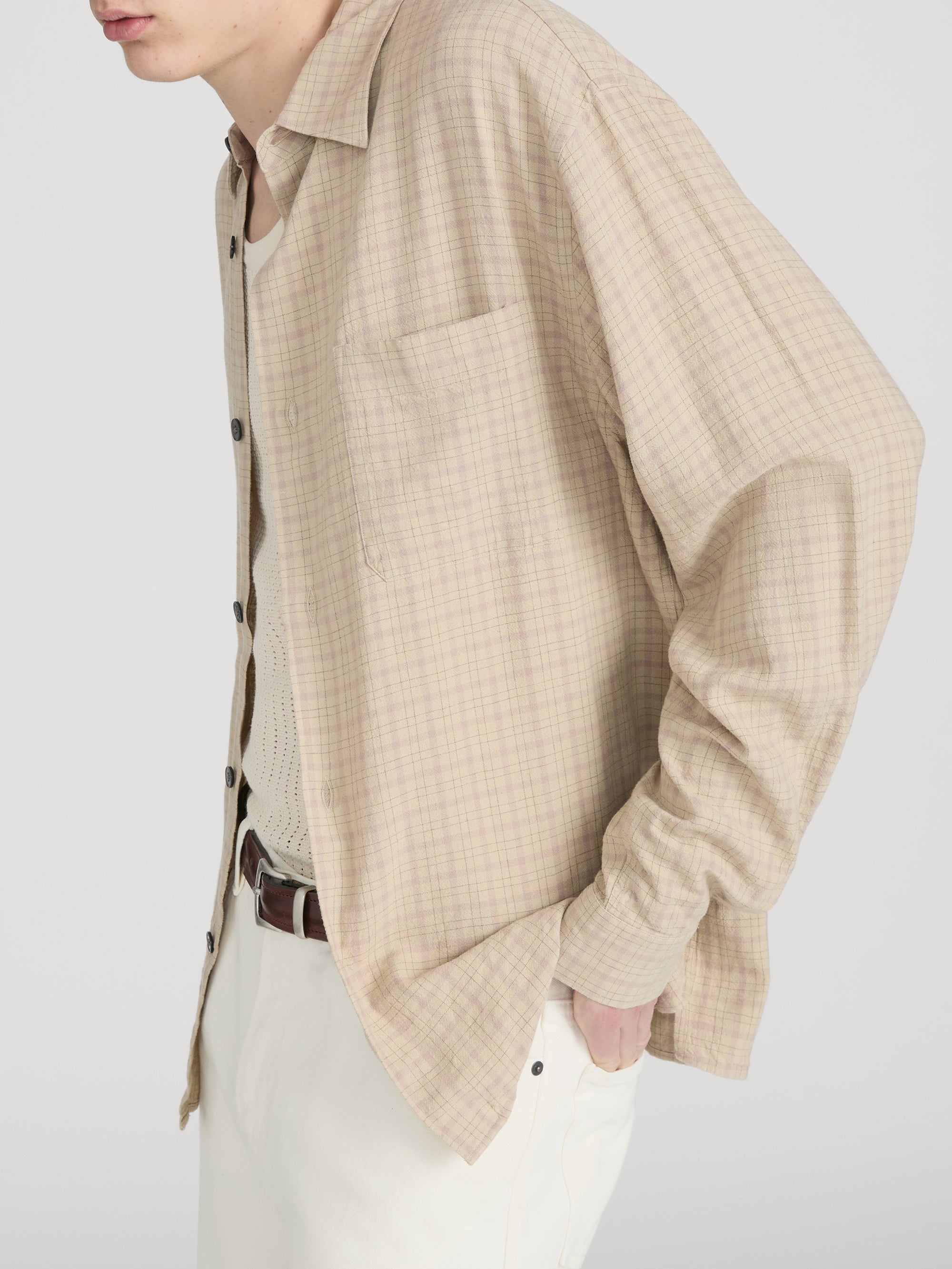 shirt-side-alt-image