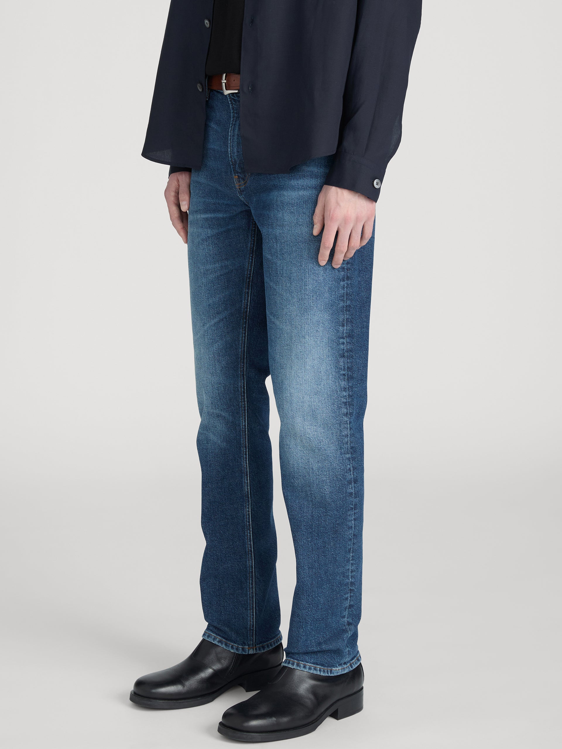 Modern Straight -- Beachline