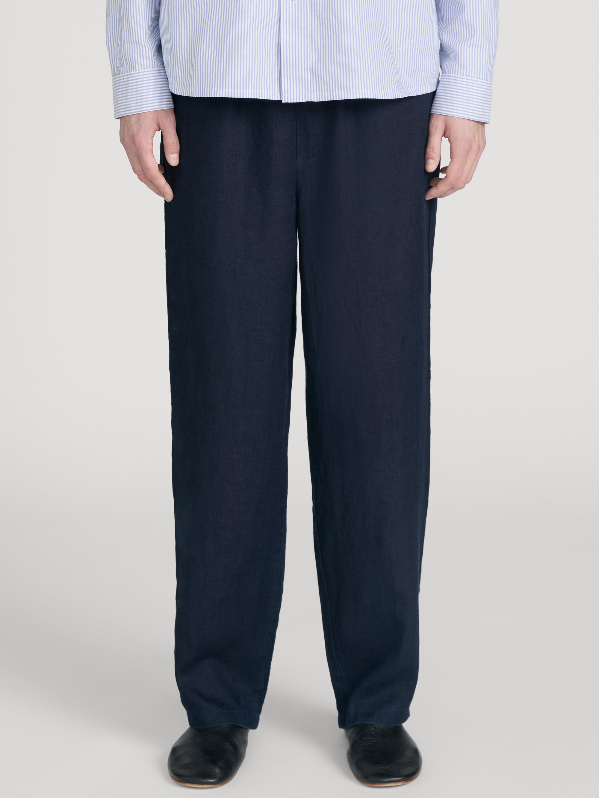 pant-front-crop-image