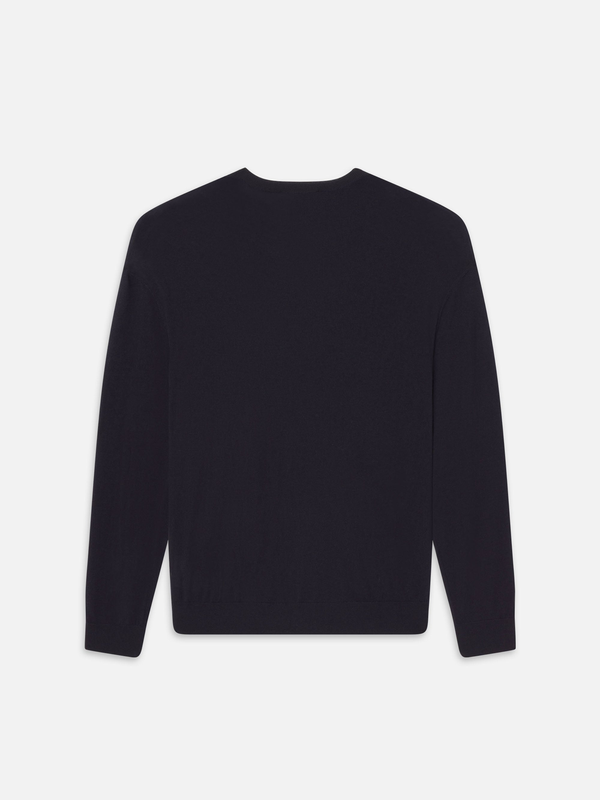 sweater back packshot image alt:fit2
