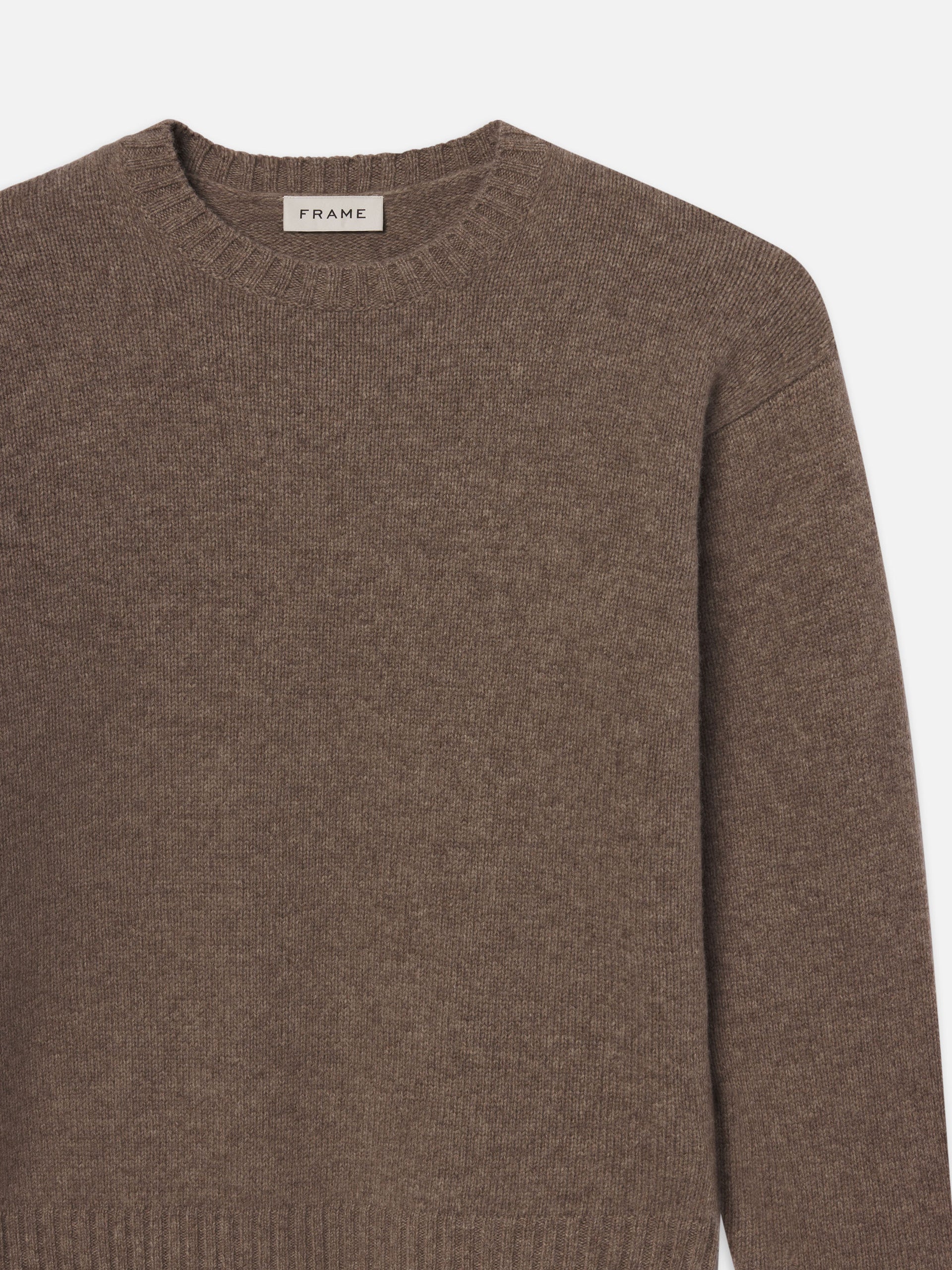 sweater front detail packshot image alt:size alt:fit1
