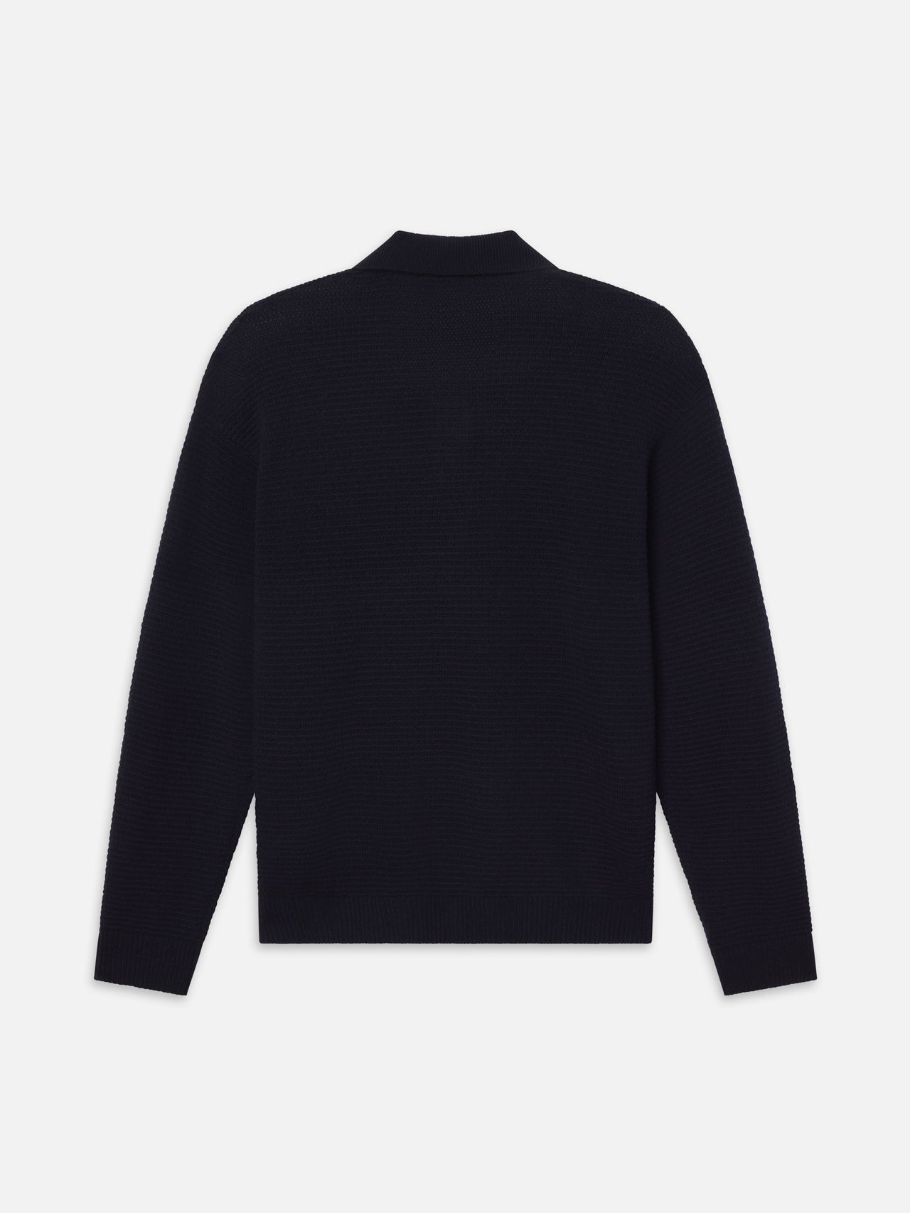 sweater back packshot image alt:fit2