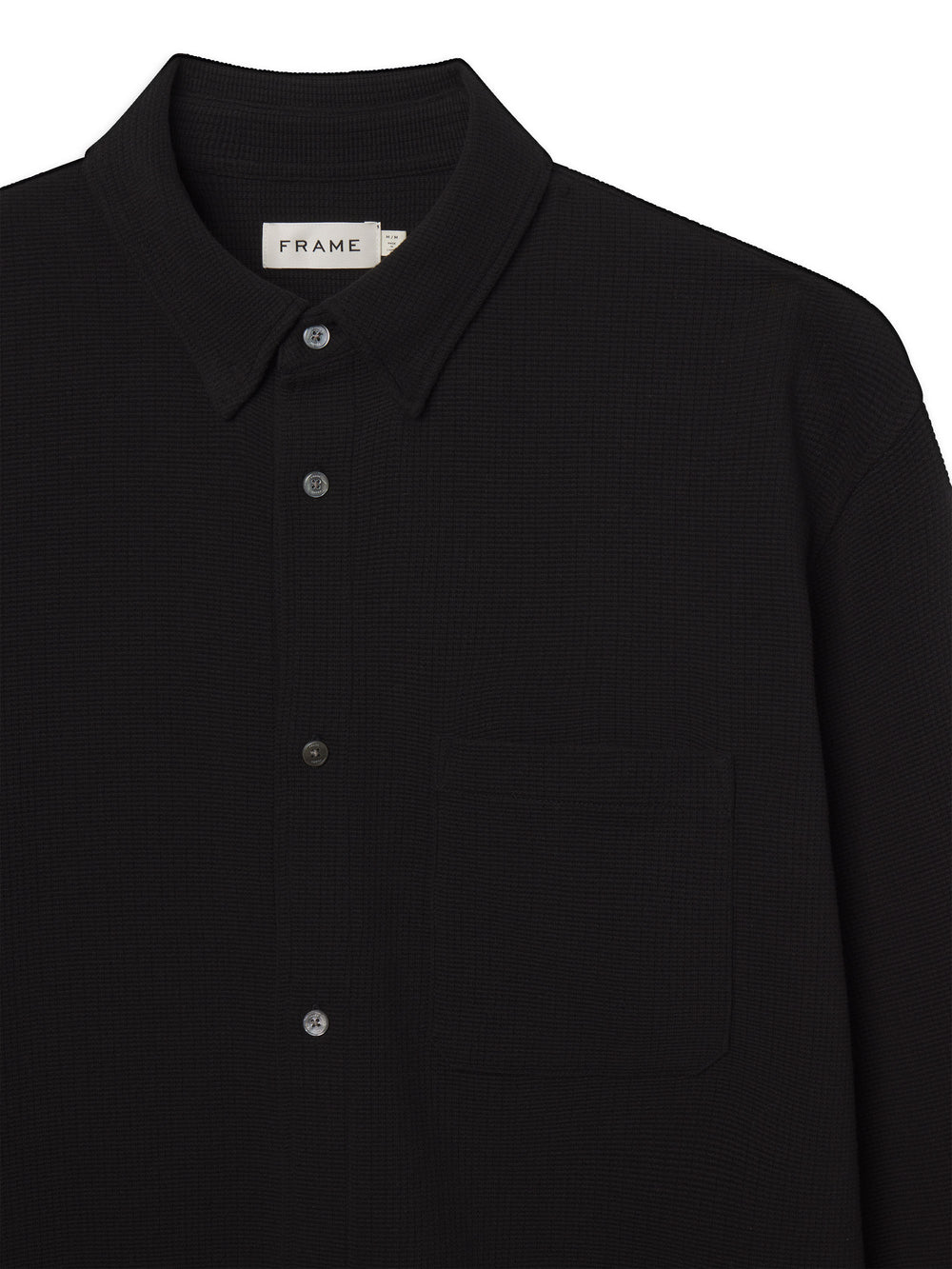 shirt front detail packshot image alt:fit1