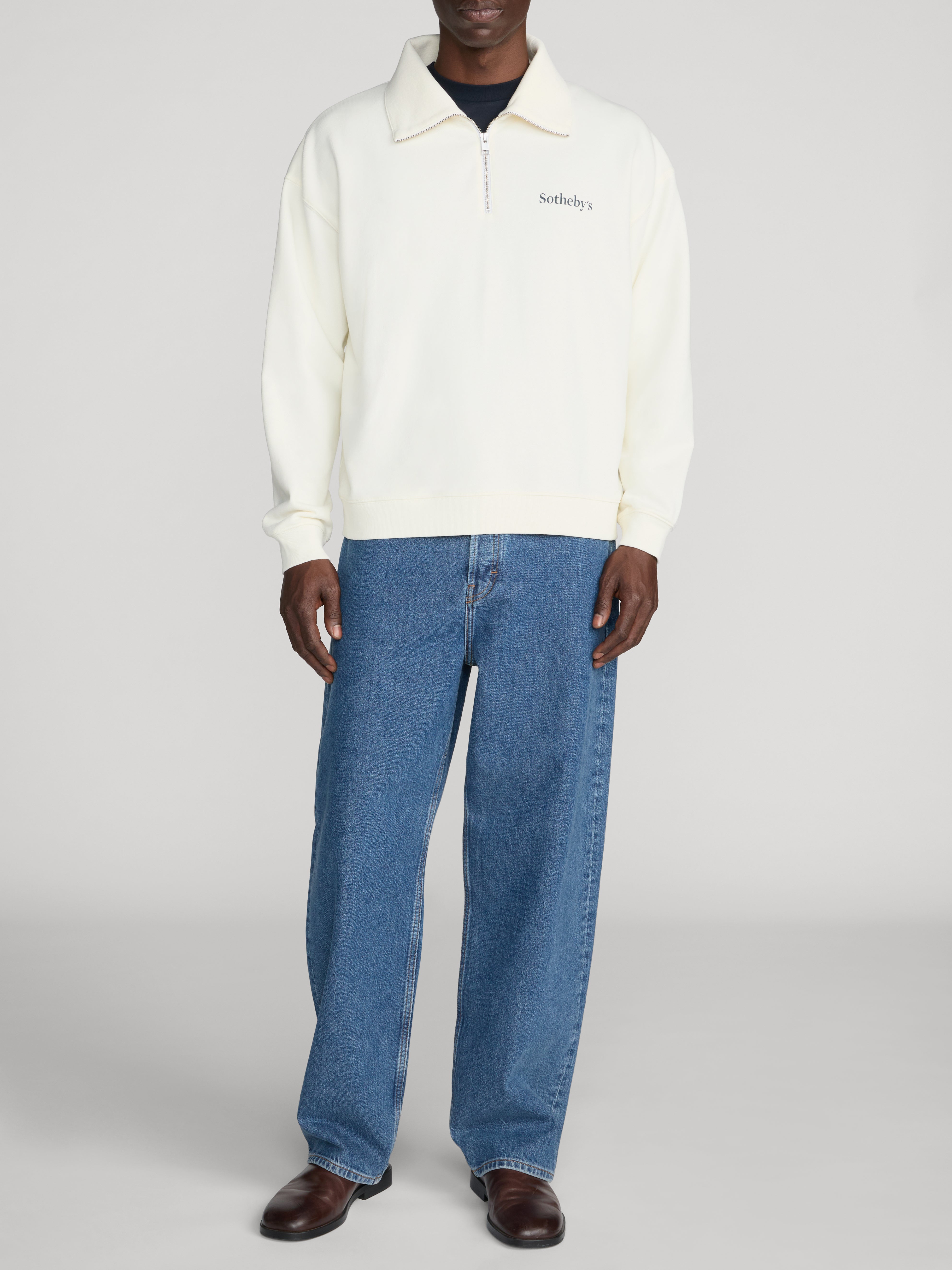 sweatshirt-full-front-image