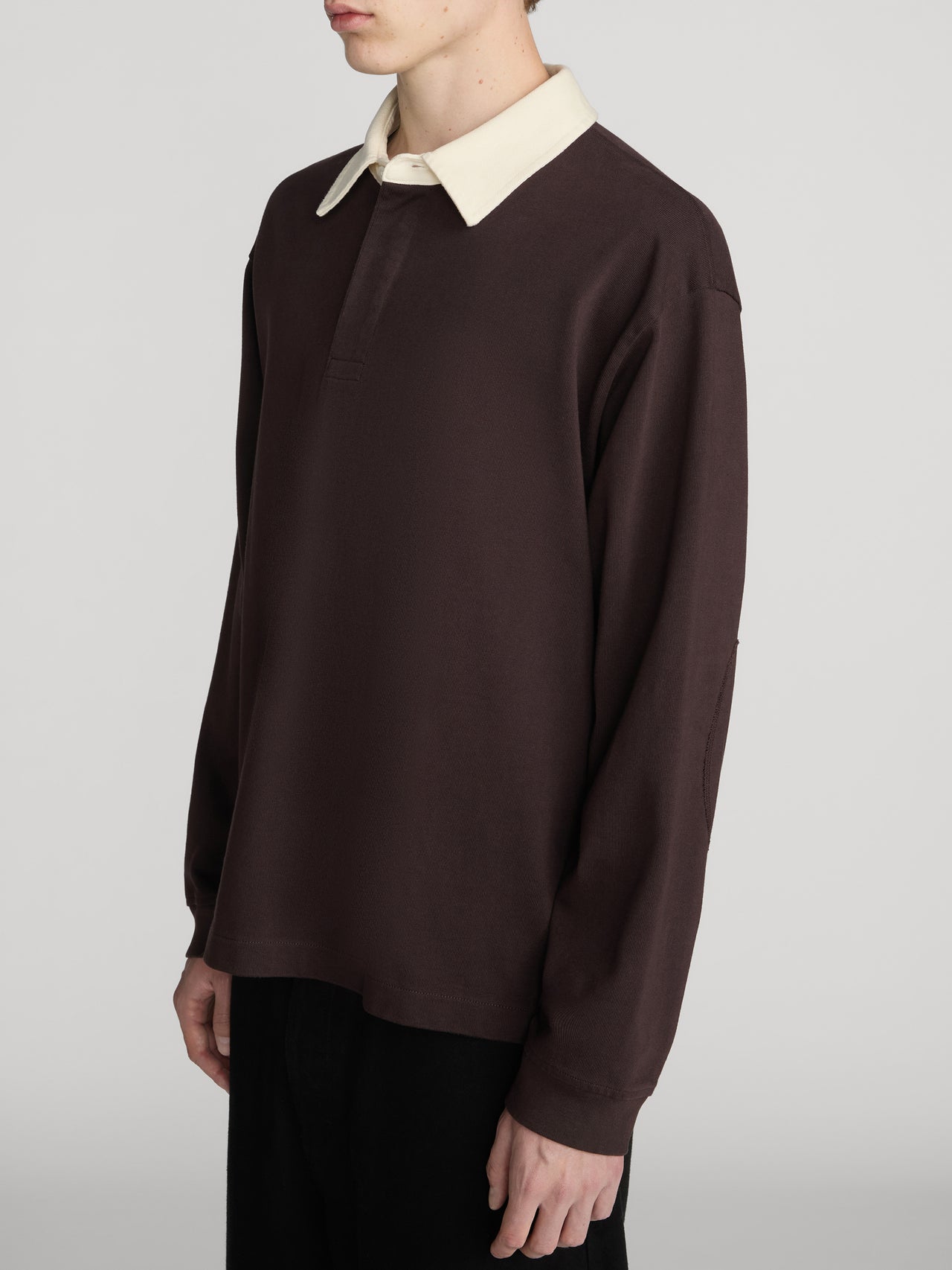 polo-side-image