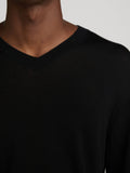 sweater-detail-image