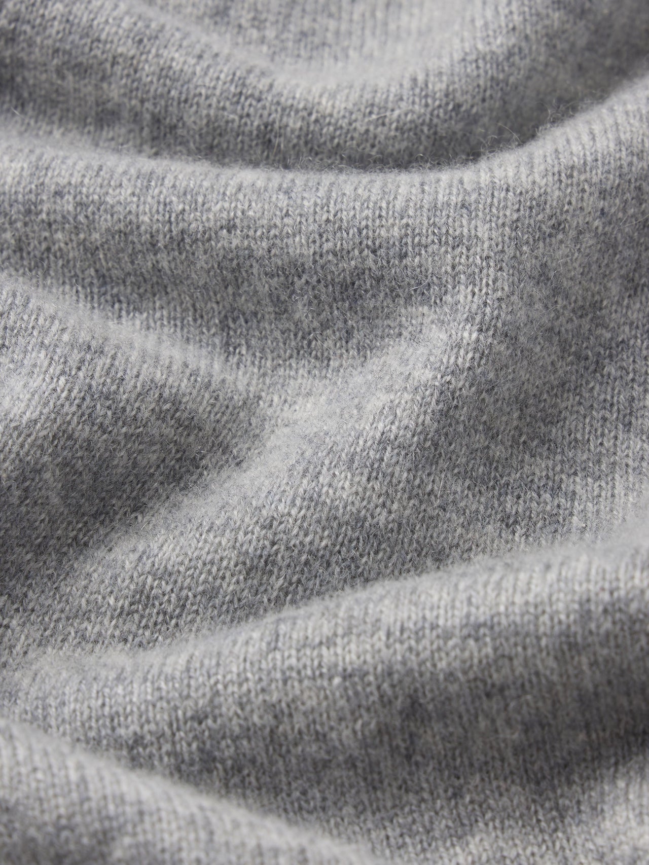 sweater-texture-fabric-image