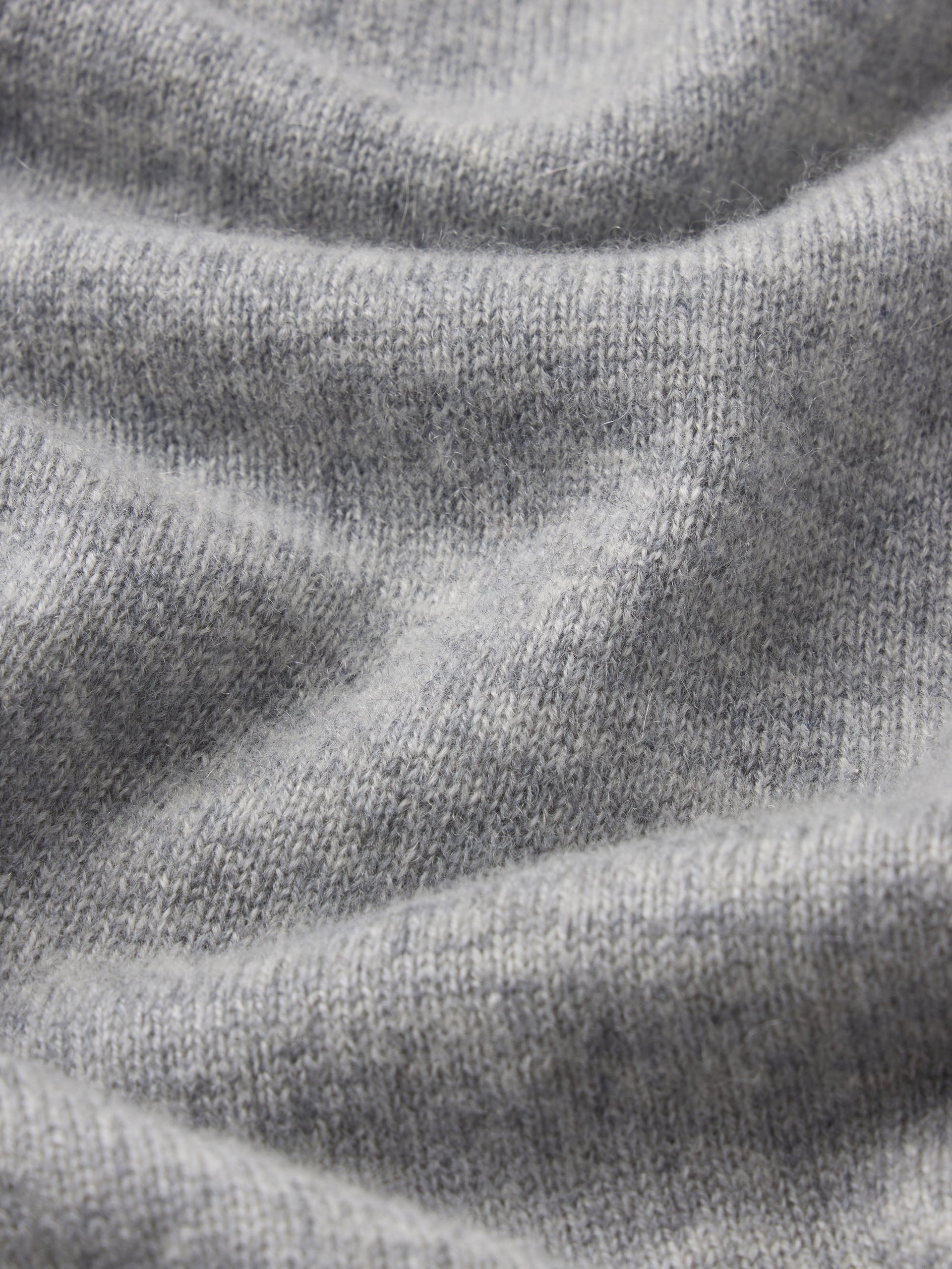 sweater-texture-fabric-image