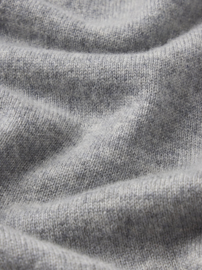 sweater-texture-fabric-image