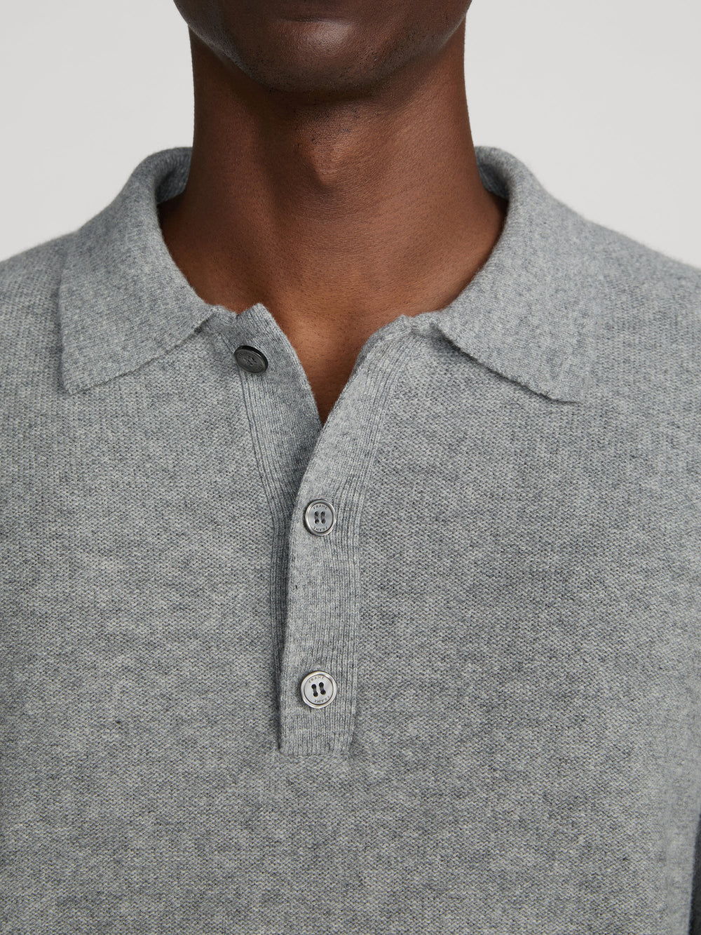 sweater-detail-image