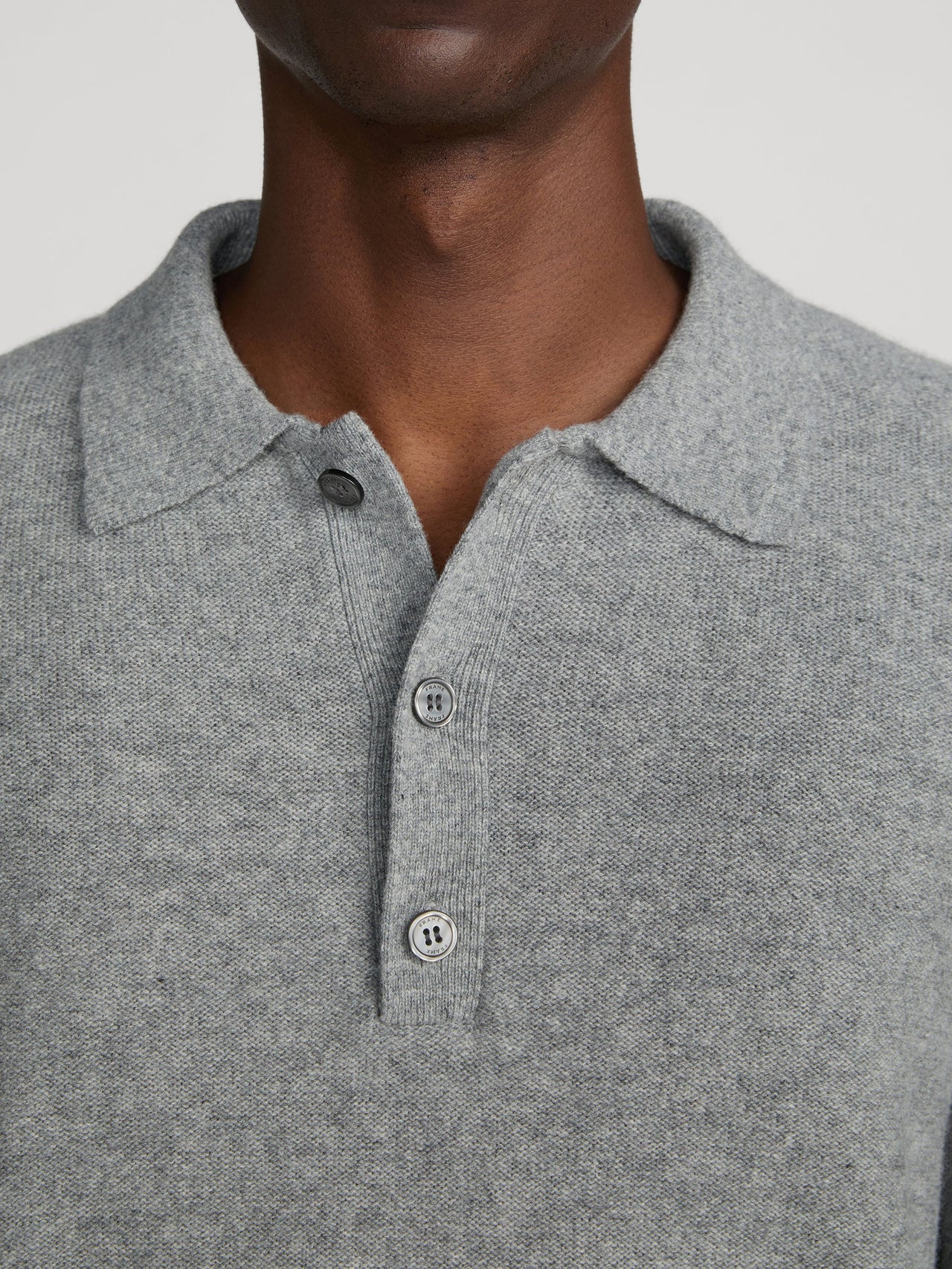sweater-detail-image