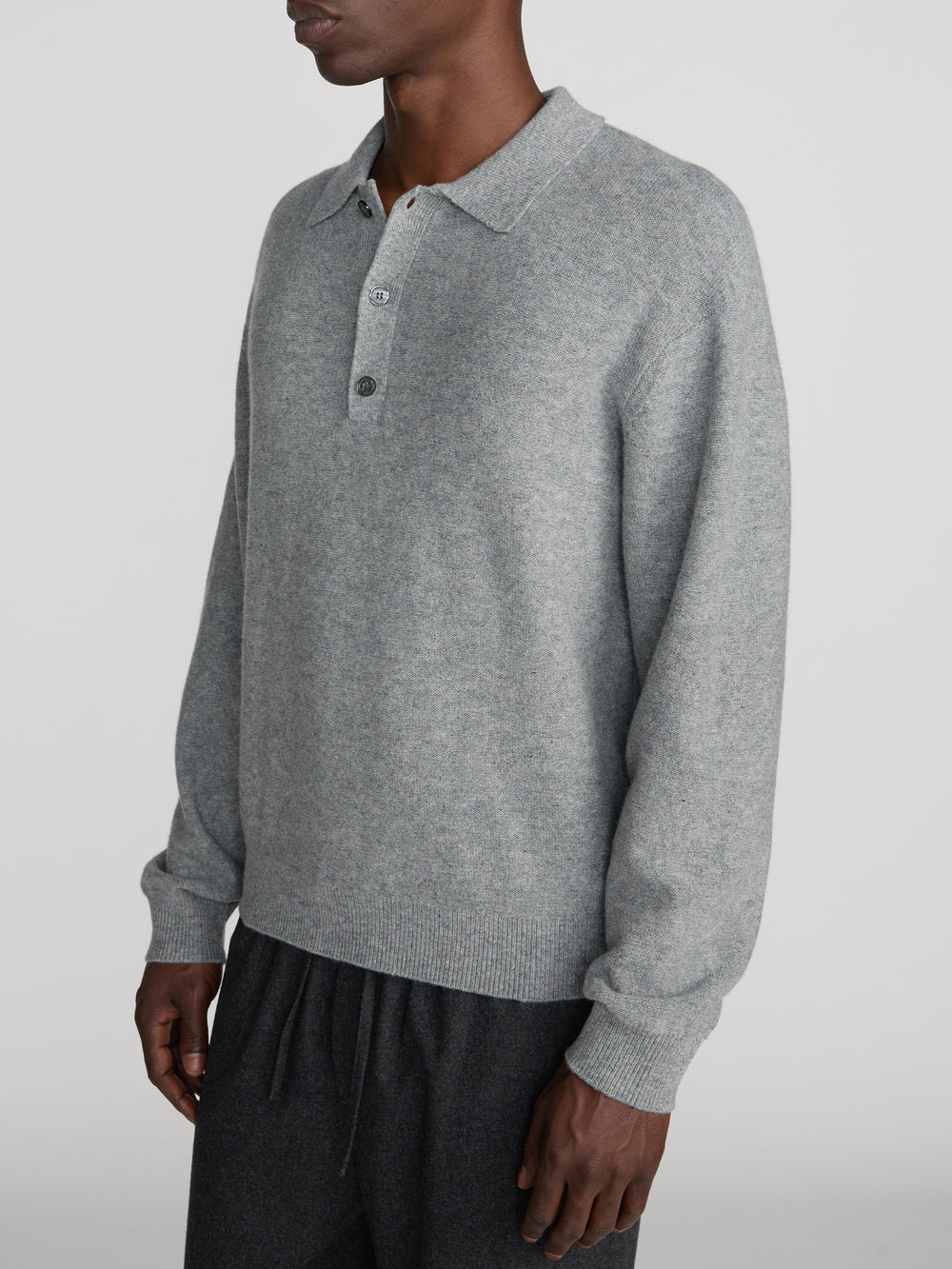 sweater-side-image