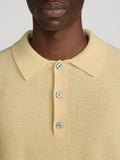 sweater-detail-image