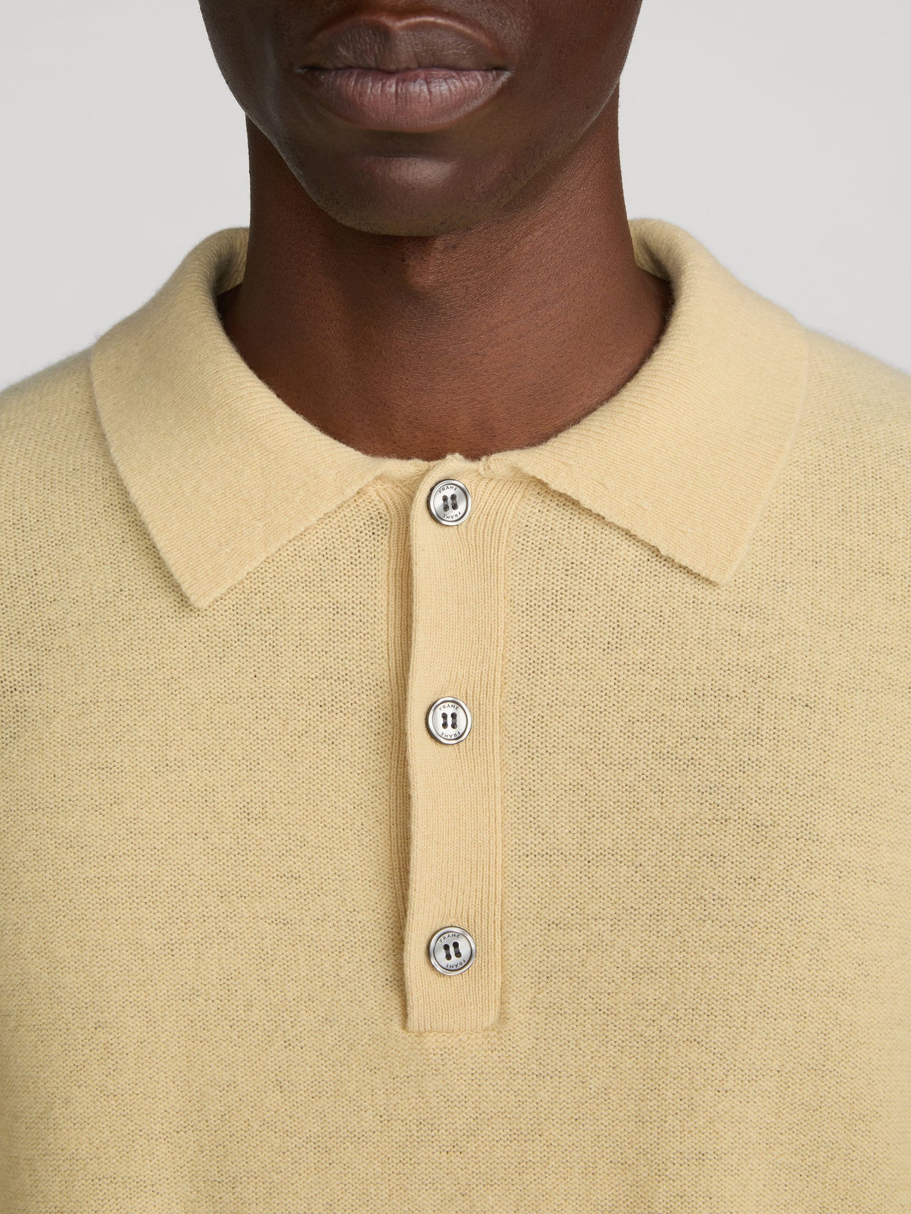 sweater-detail-image