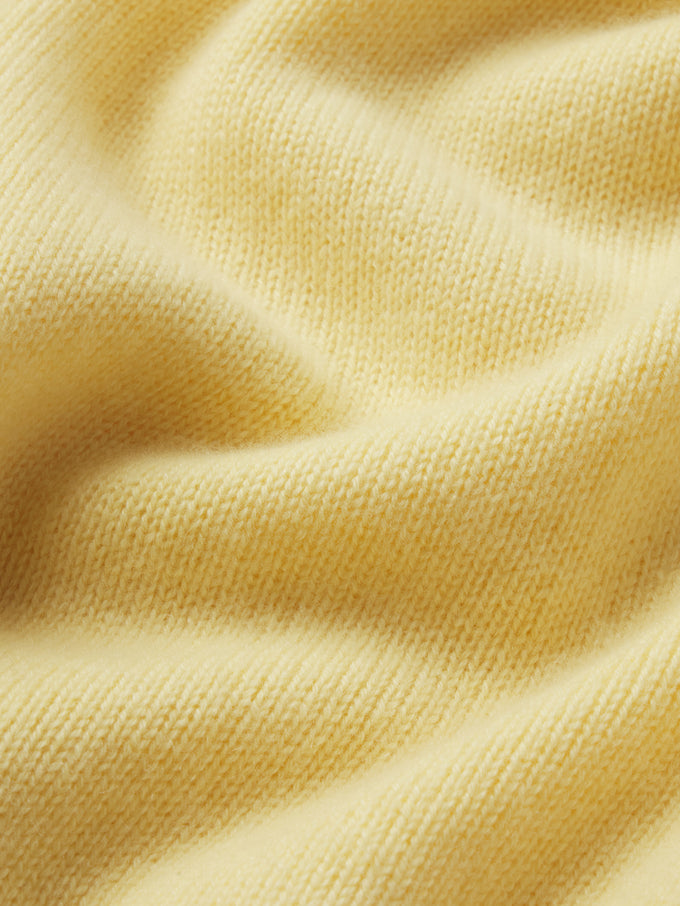 sweaters-texture-detail-image