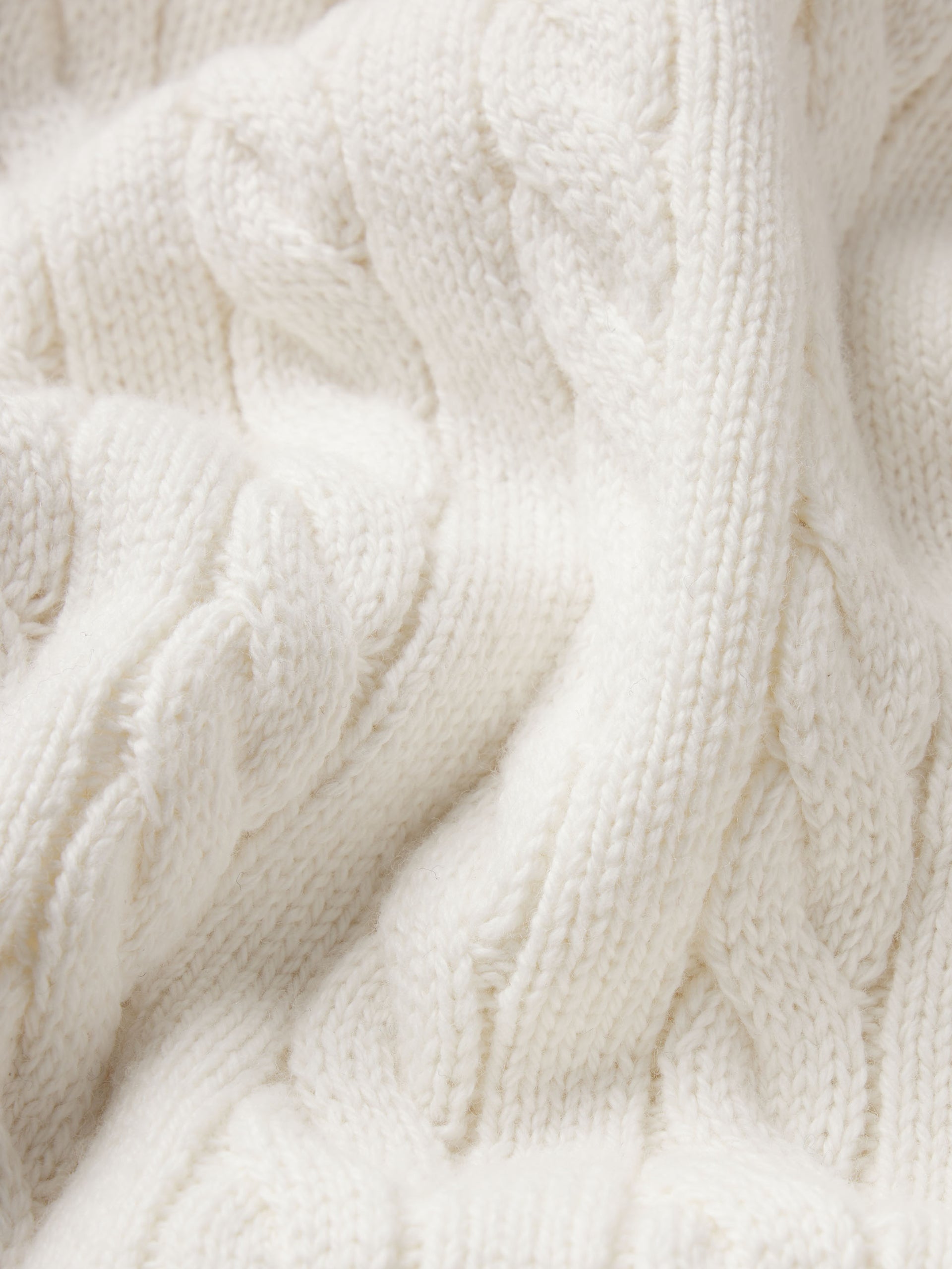 sweater-texture-fabric-image