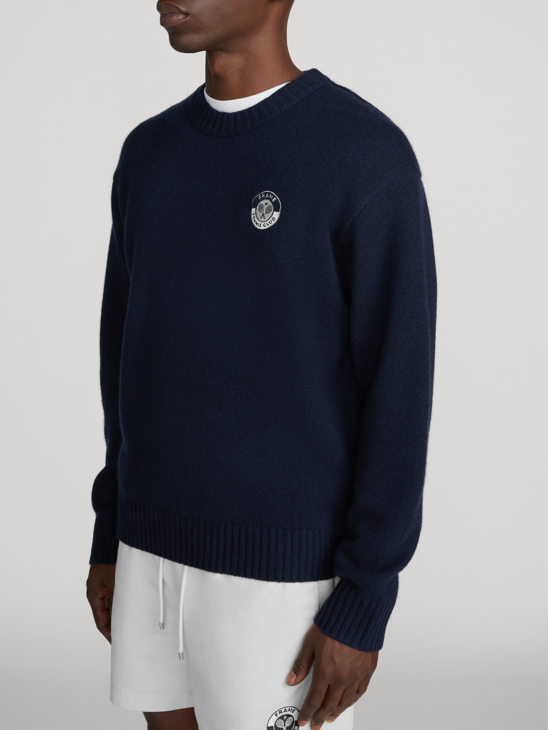 sweater-side-image