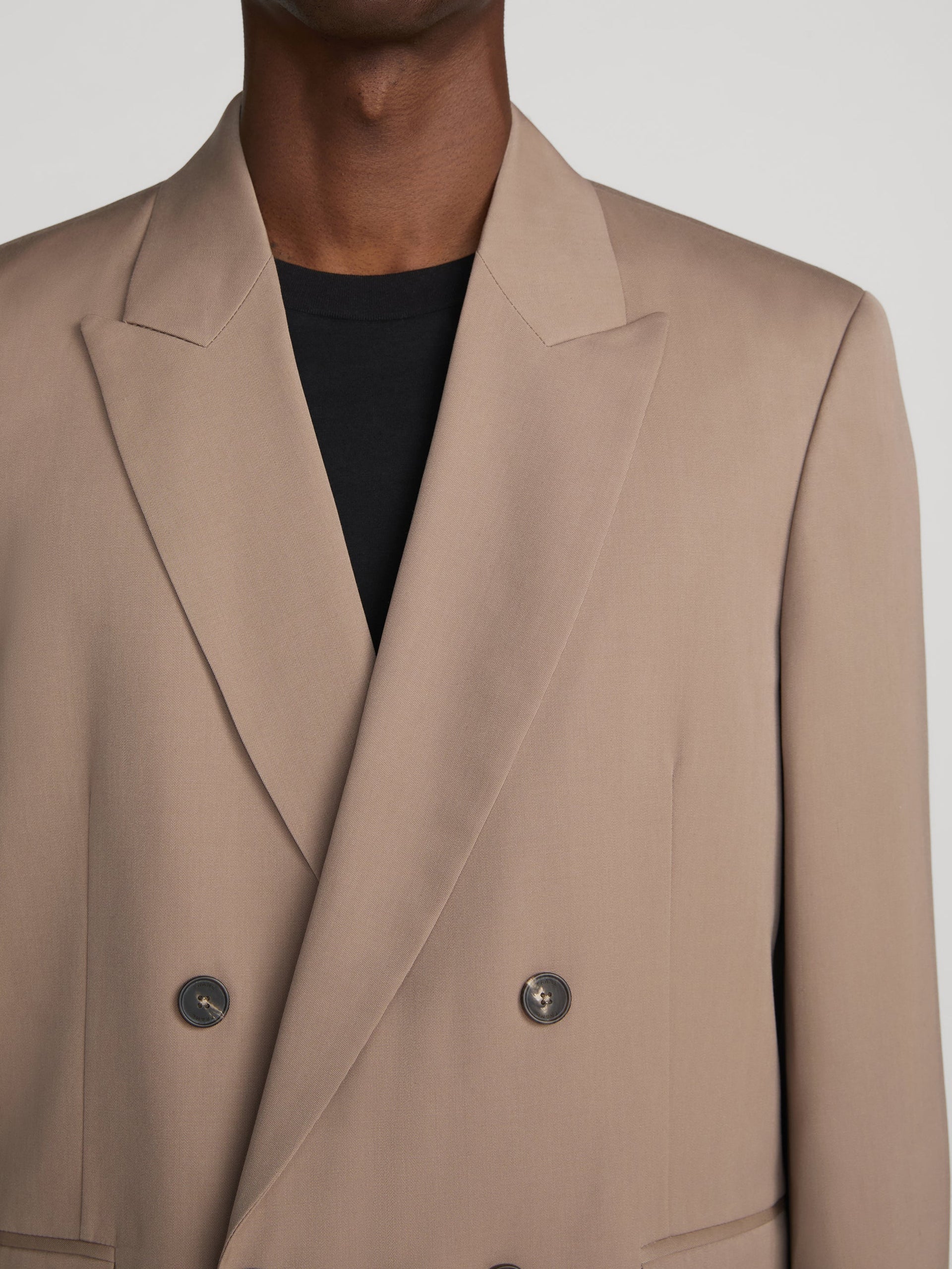 jacket-detail-image