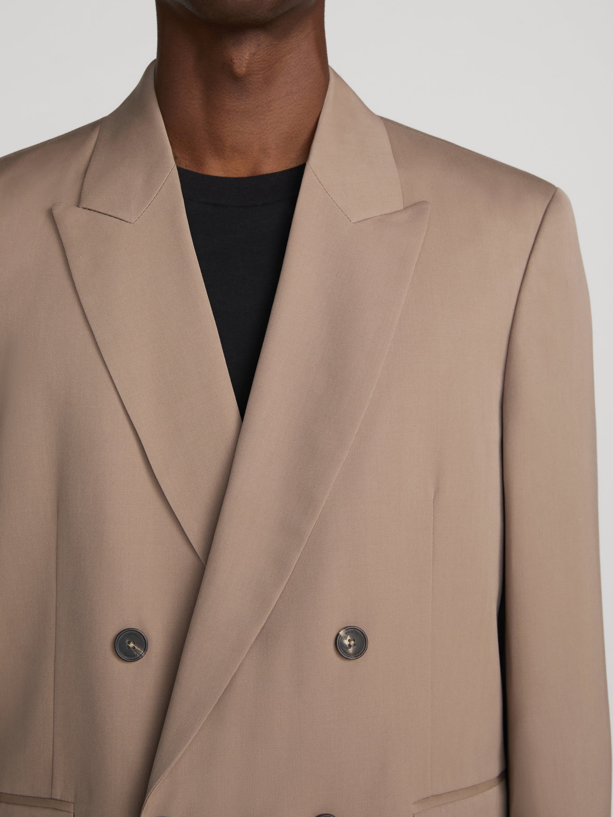jacket-detail-image
