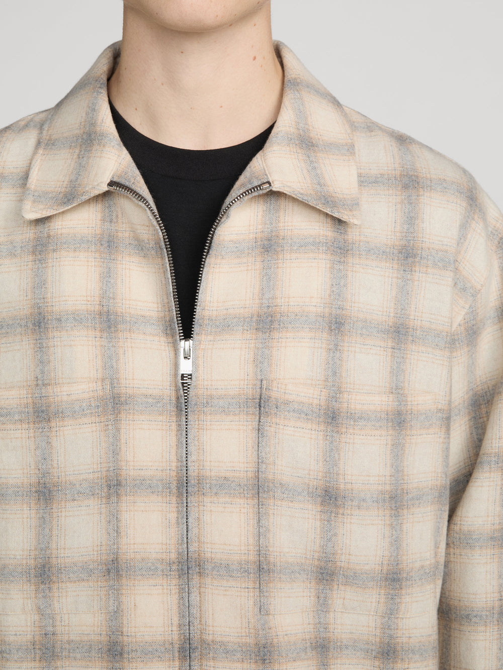 jacket-detail-image
