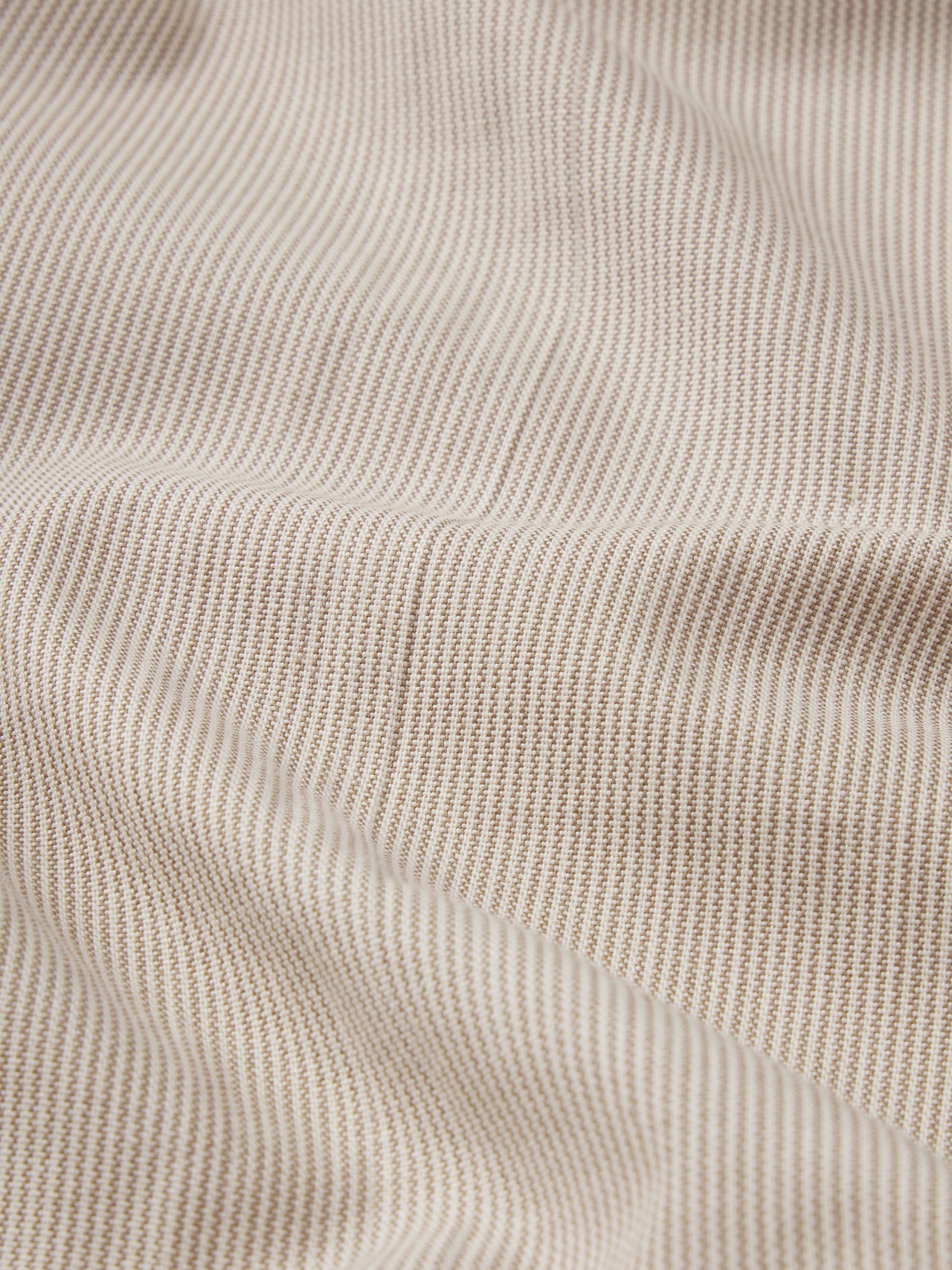 pant-texture-detail-image