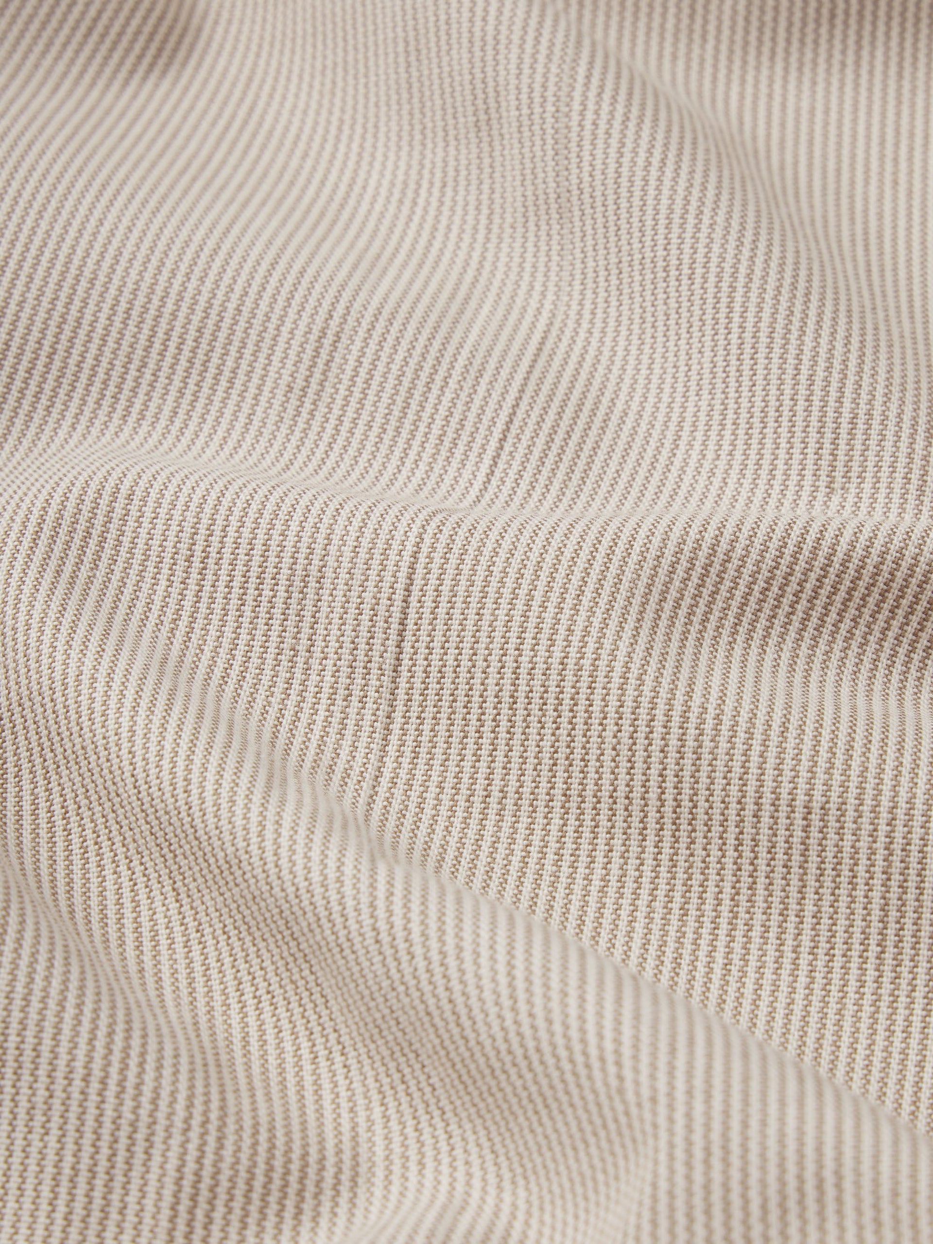 pant-texture-detail-image