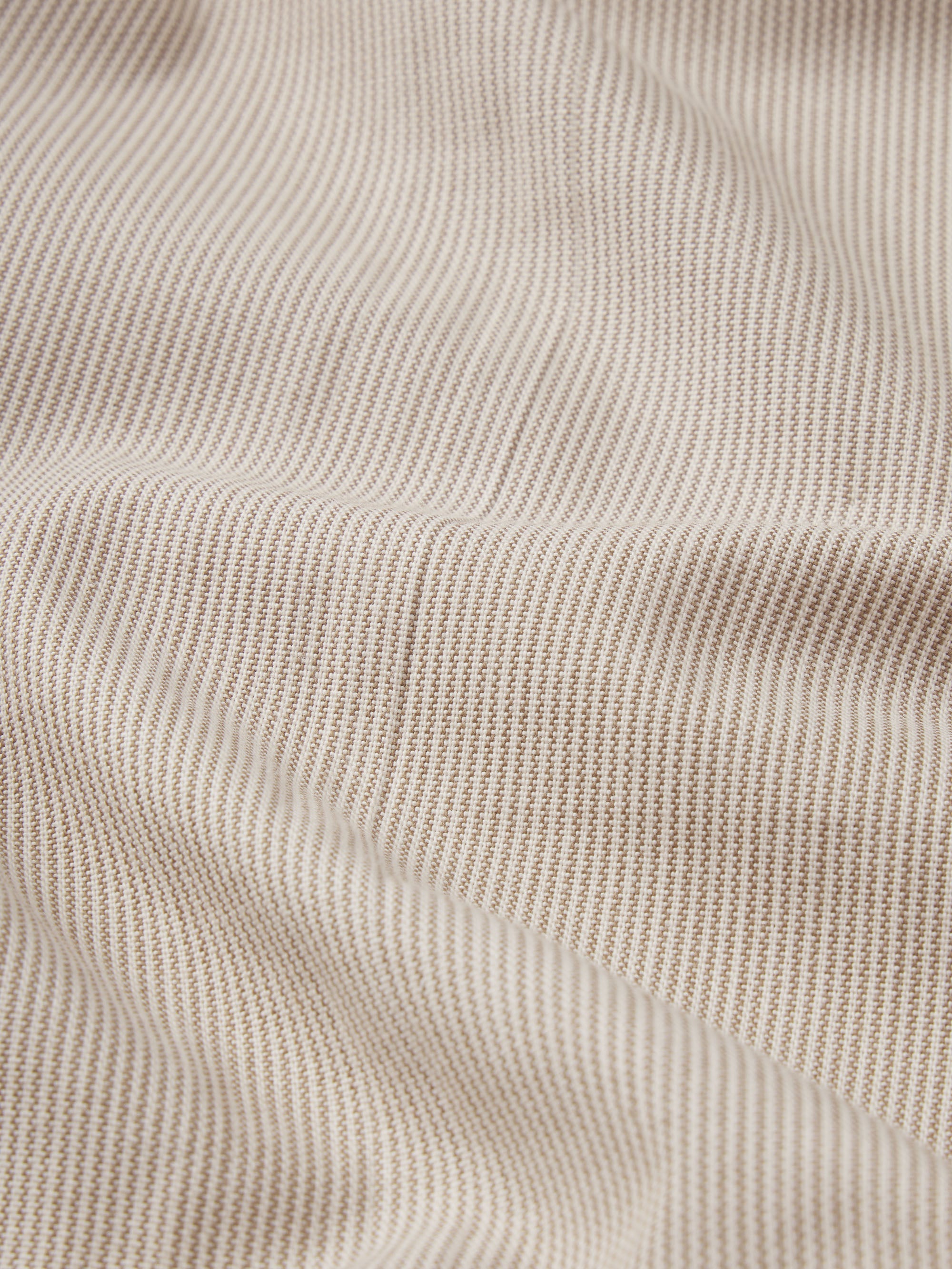 pant-texture-detail-image