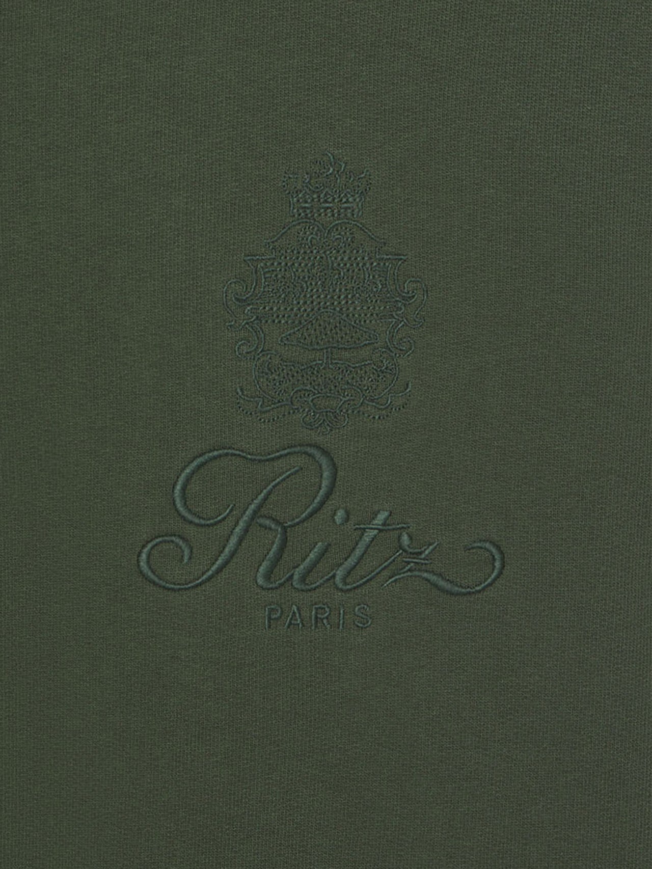 sweatshirt logo detail image 